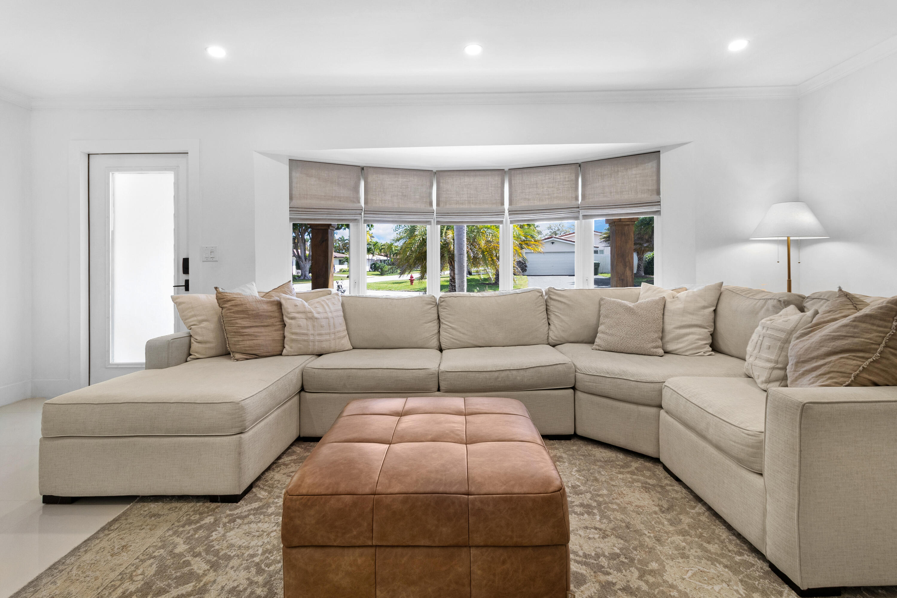 5351 NE 16th Terrace