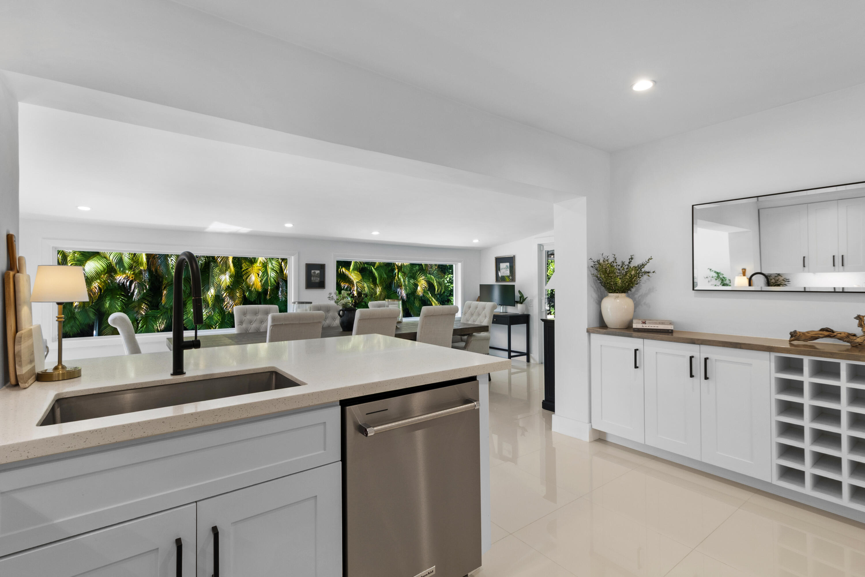 5351 NE 16th Terrace