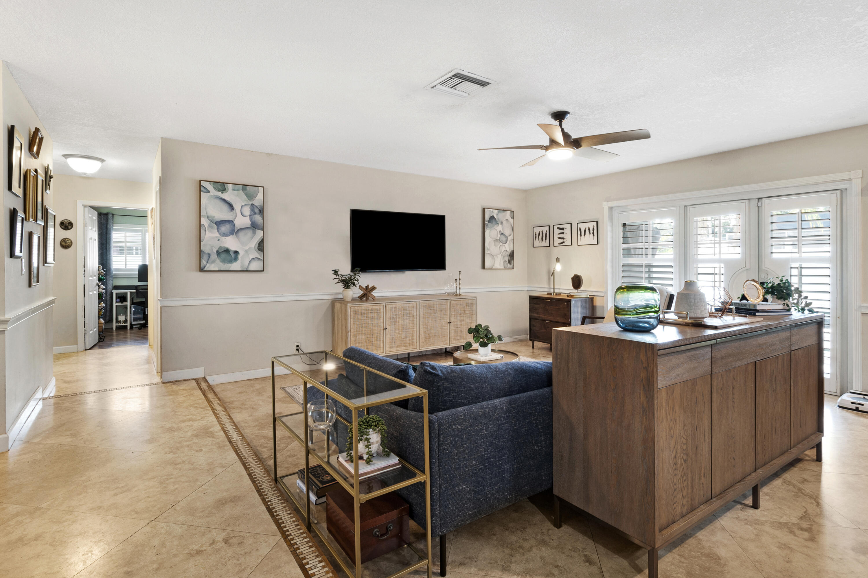 8017 NW 74th Terrace