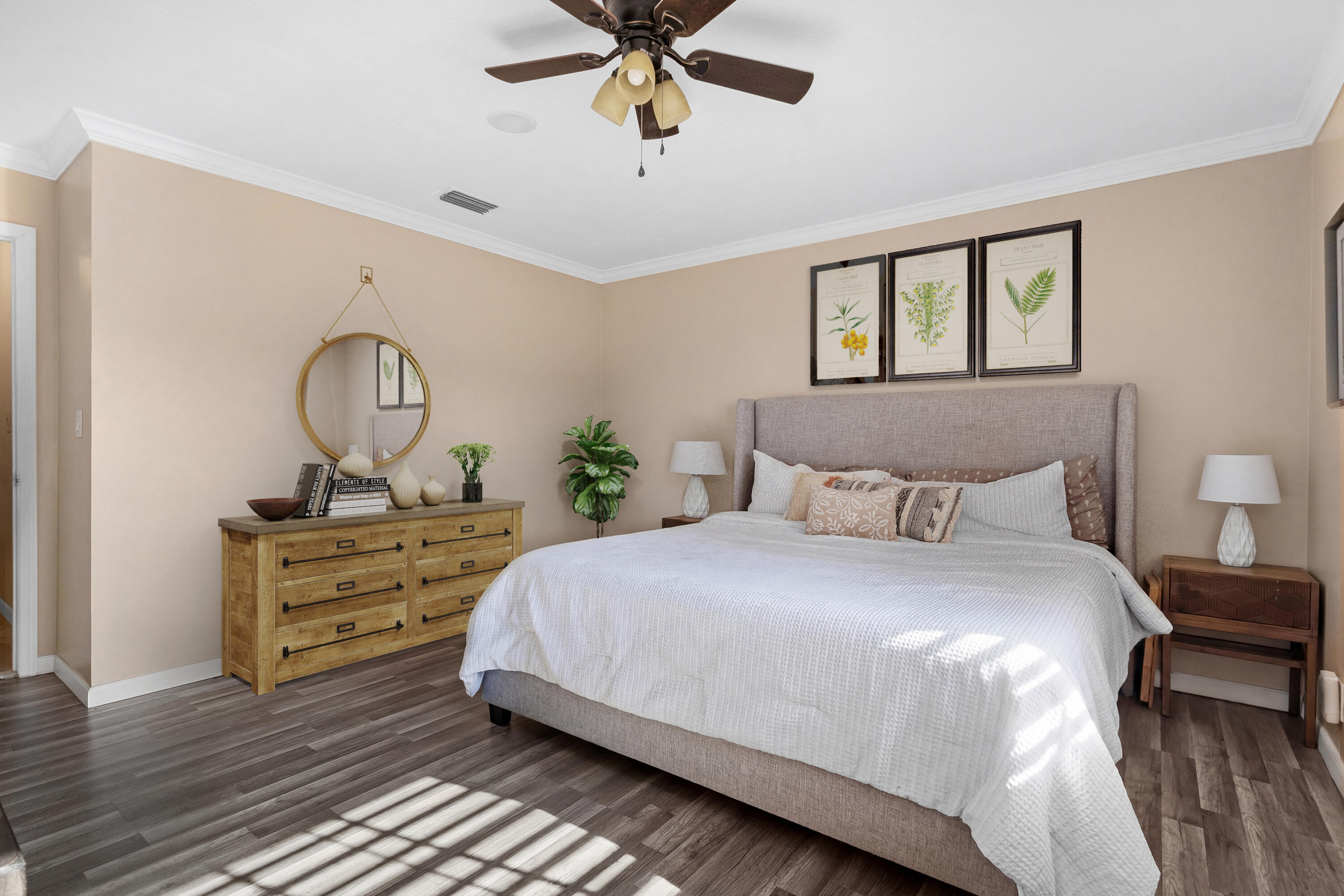 8017 NW 74th Terrace