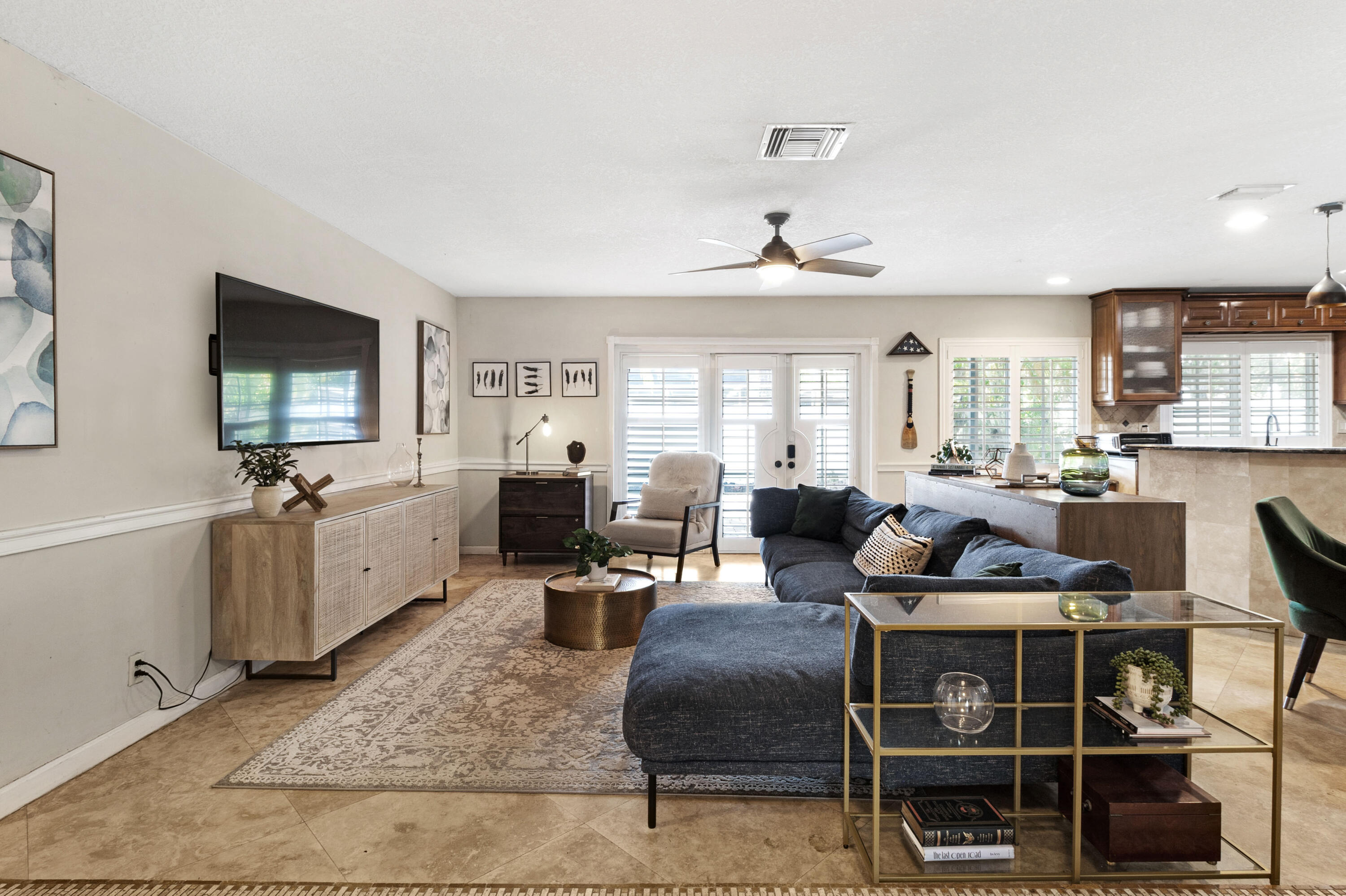 8017 NW 74th Terrace