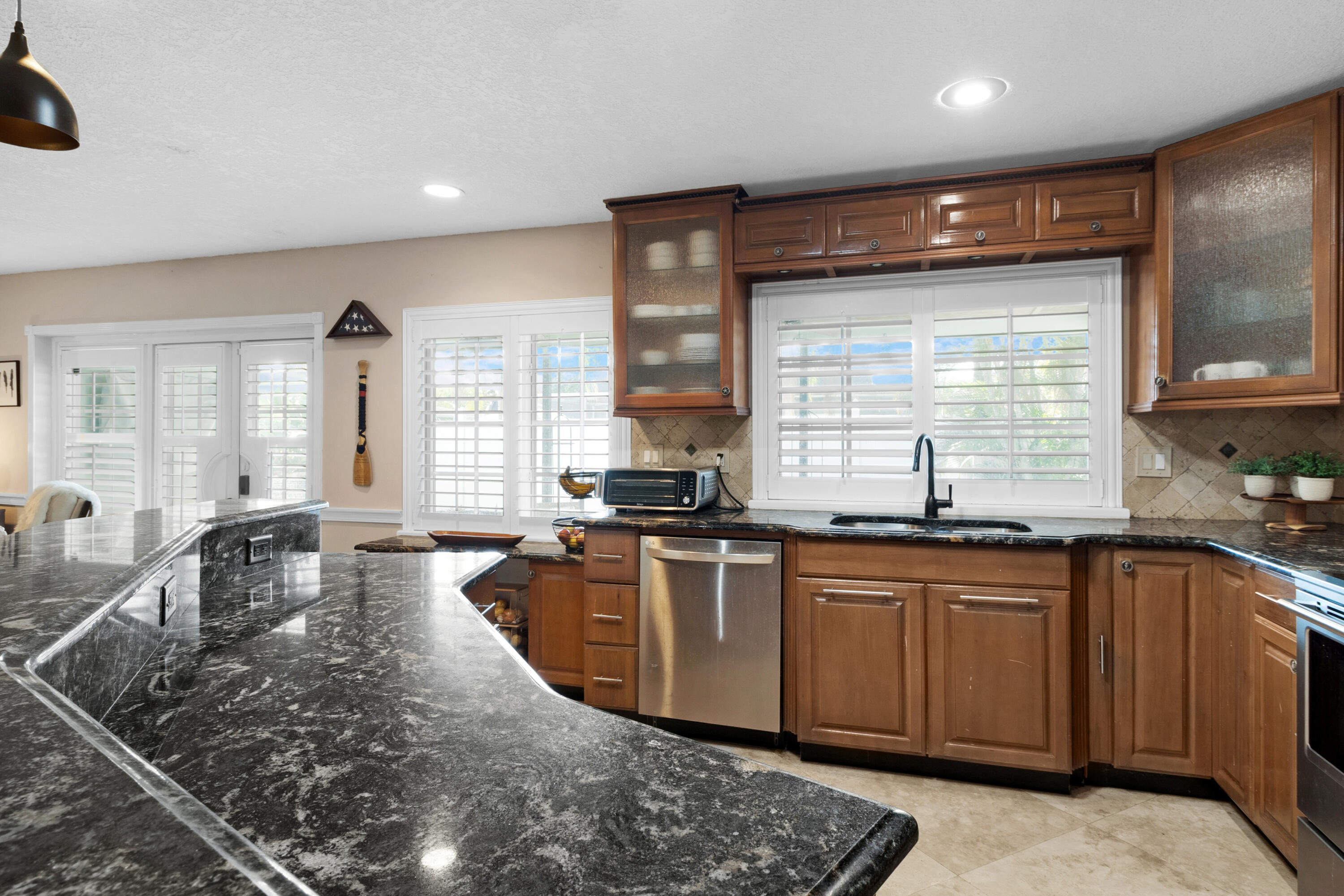 8017 NW 74th Terrace