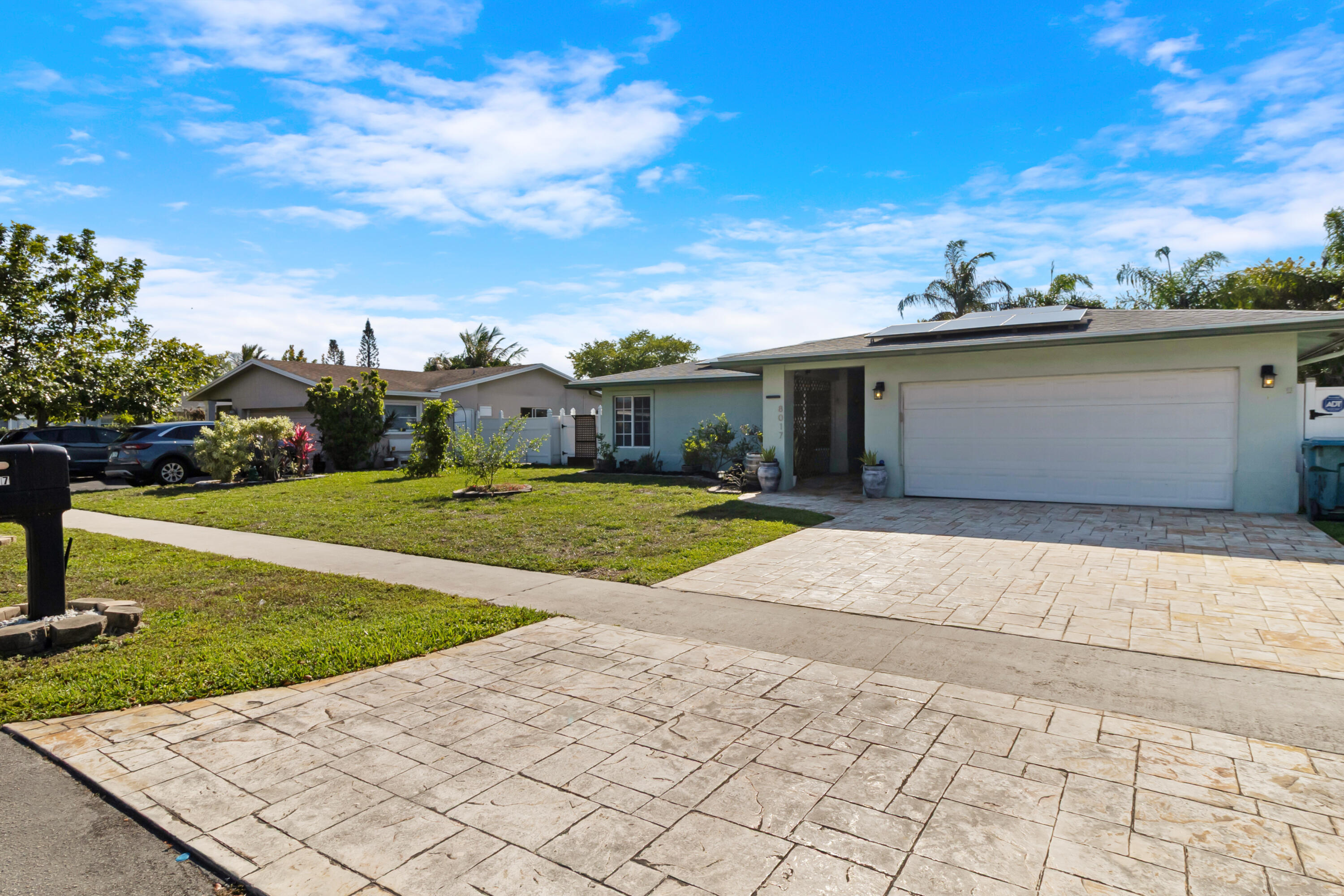 8017 NW 74th Terrace