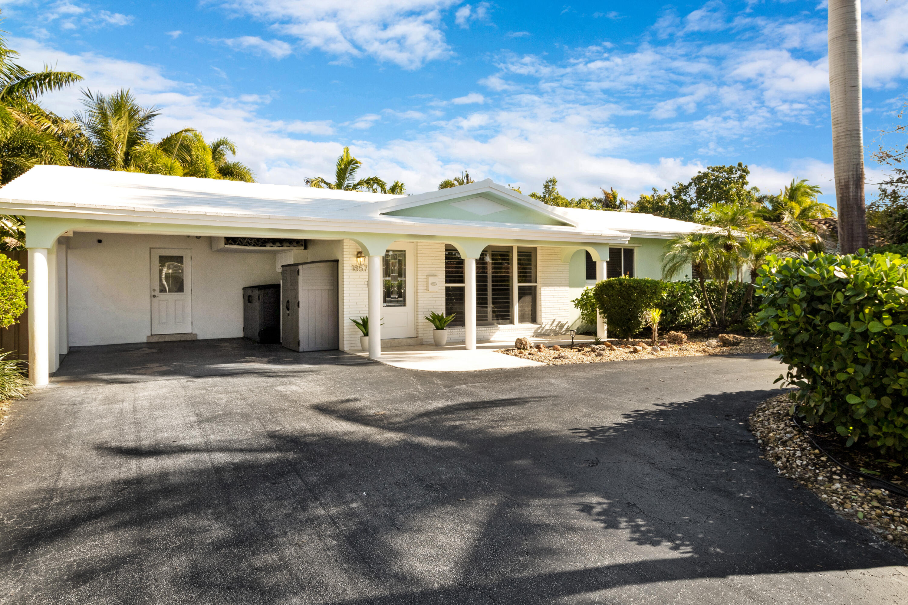 1857 NE 56th Court