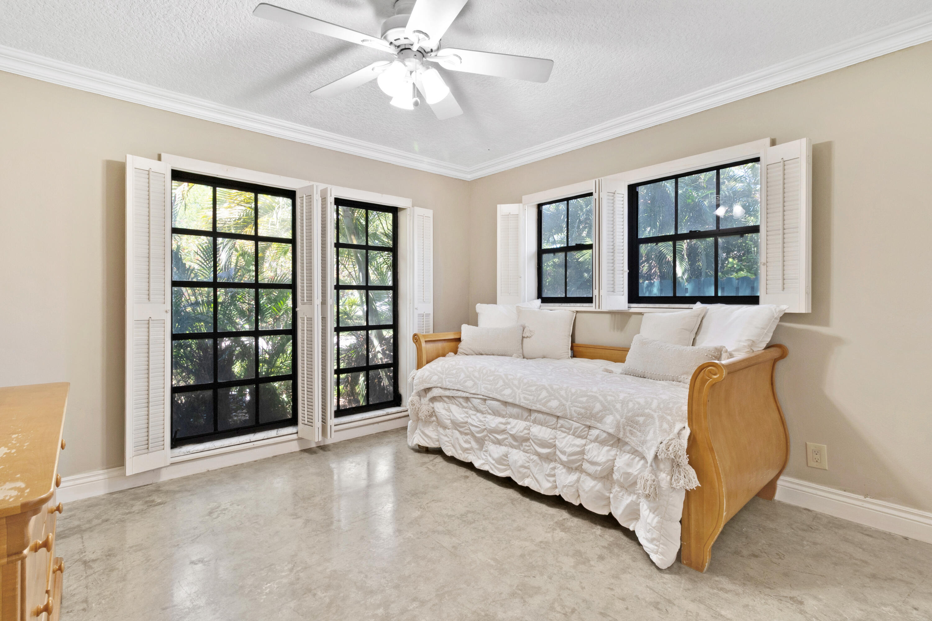 1350 W Terra Mar Drive