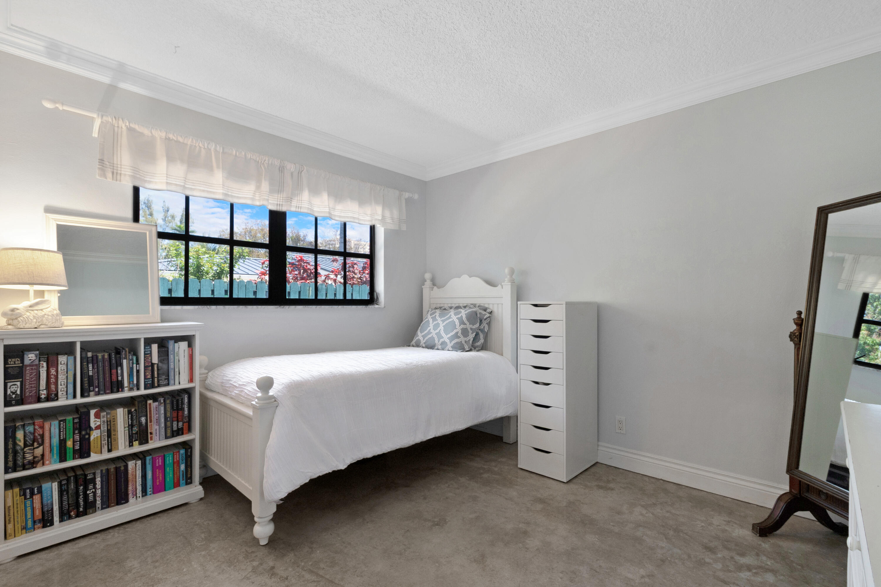 1350 W Terra Mar Drive