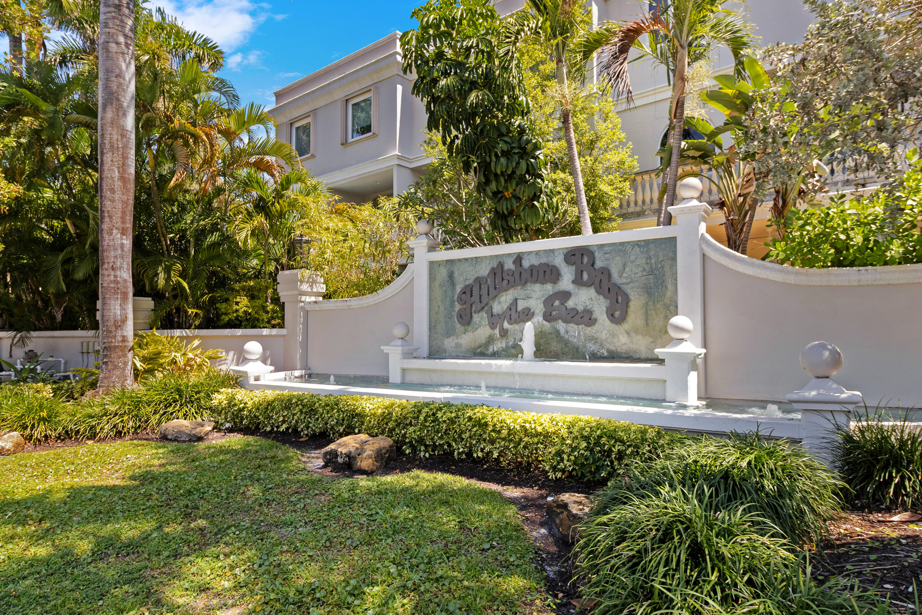 1792 Bay Drive 27