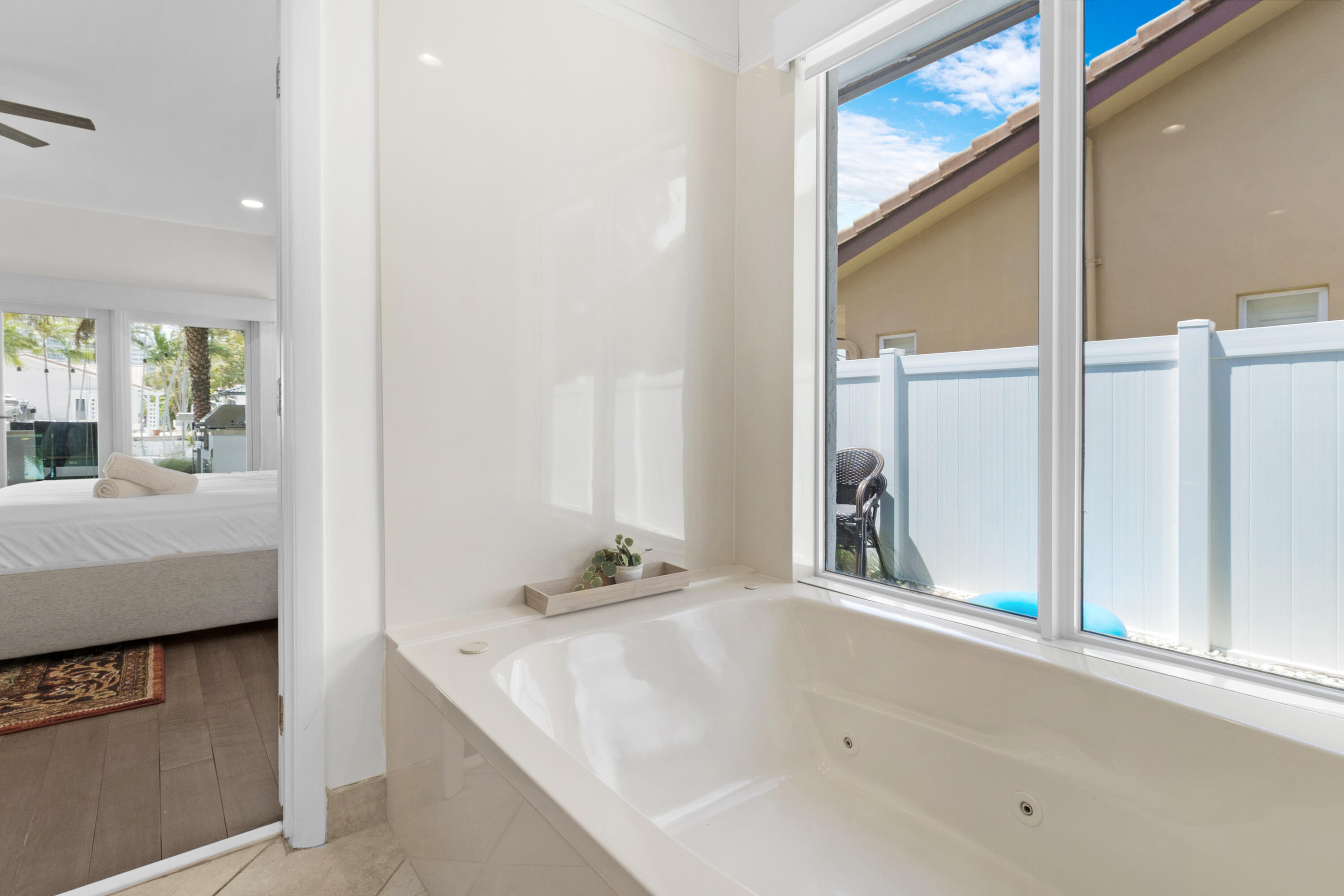 3312 NE 39th Street