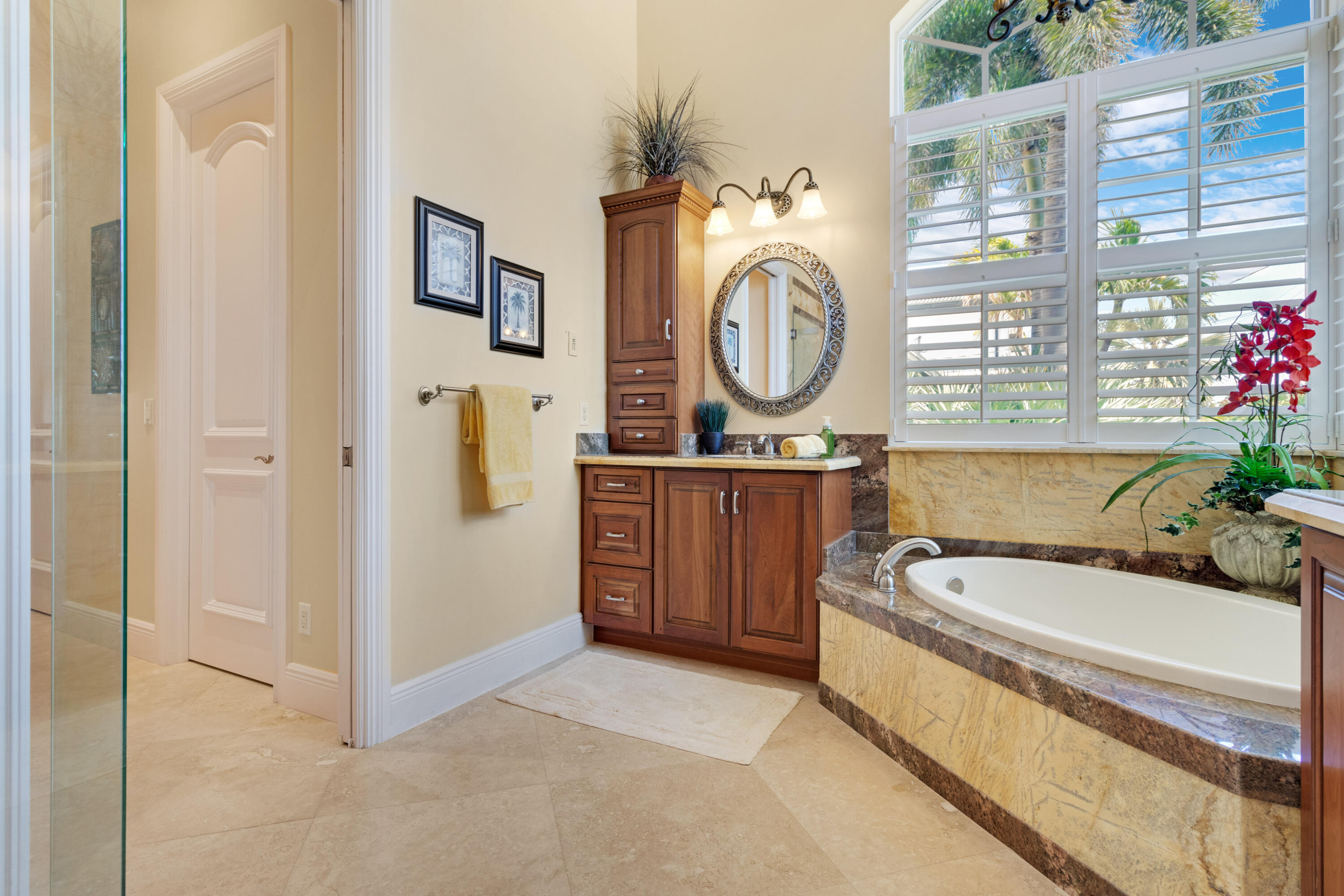371 SE 15th Avenue