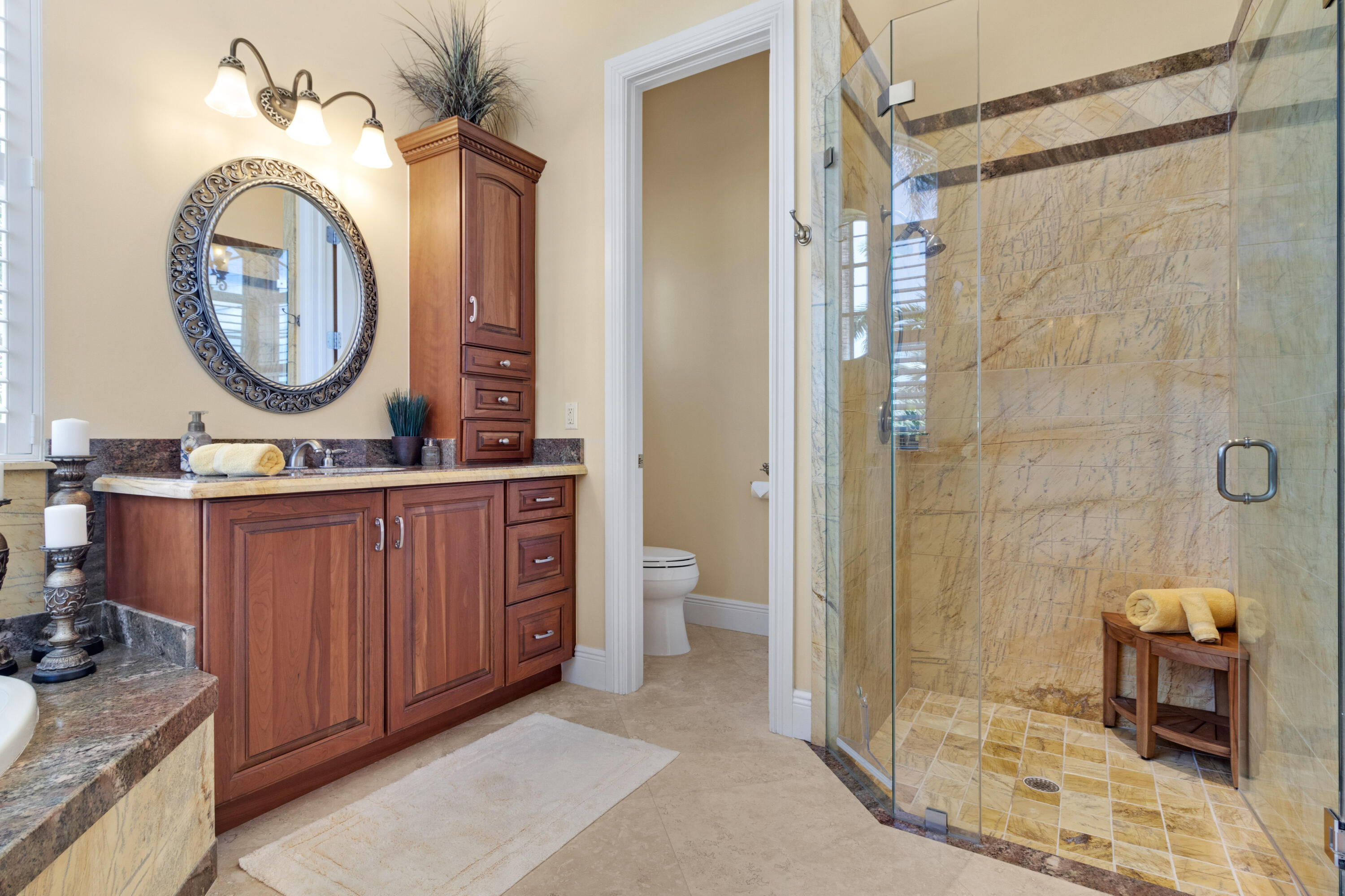 371 SE 15th Avenue