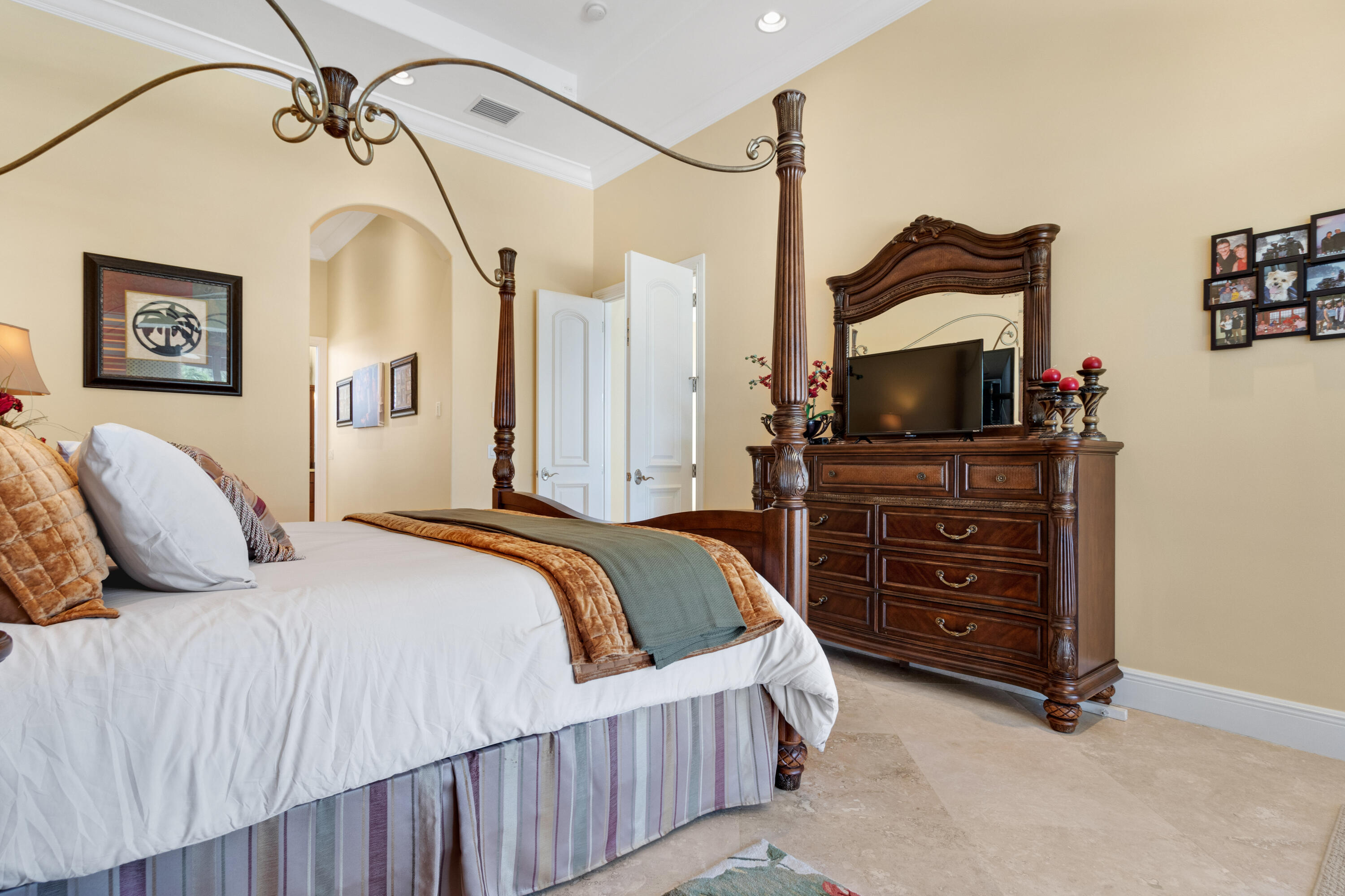 371 SE 15th Avenue