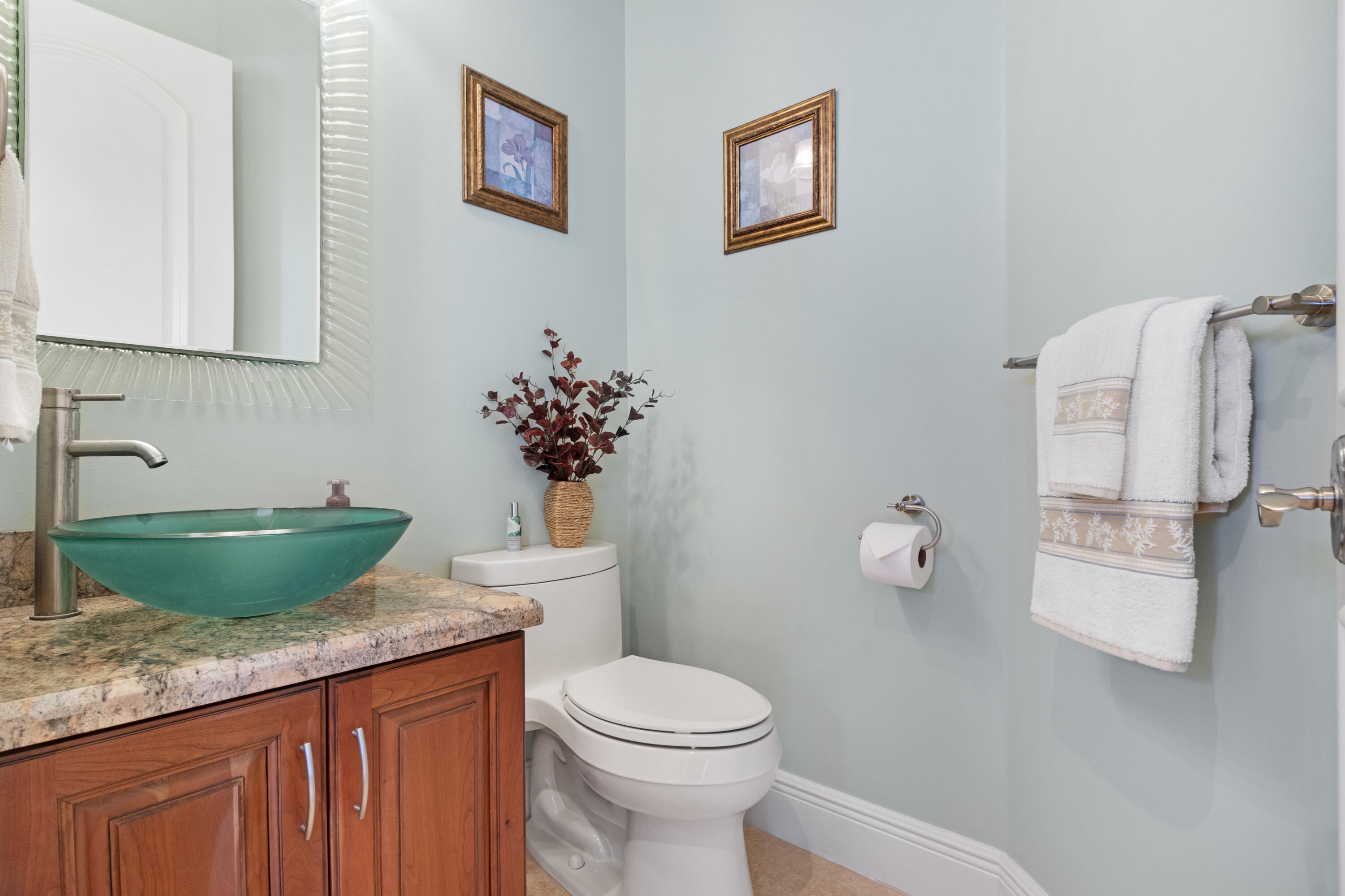 371 SE 15th Avenue