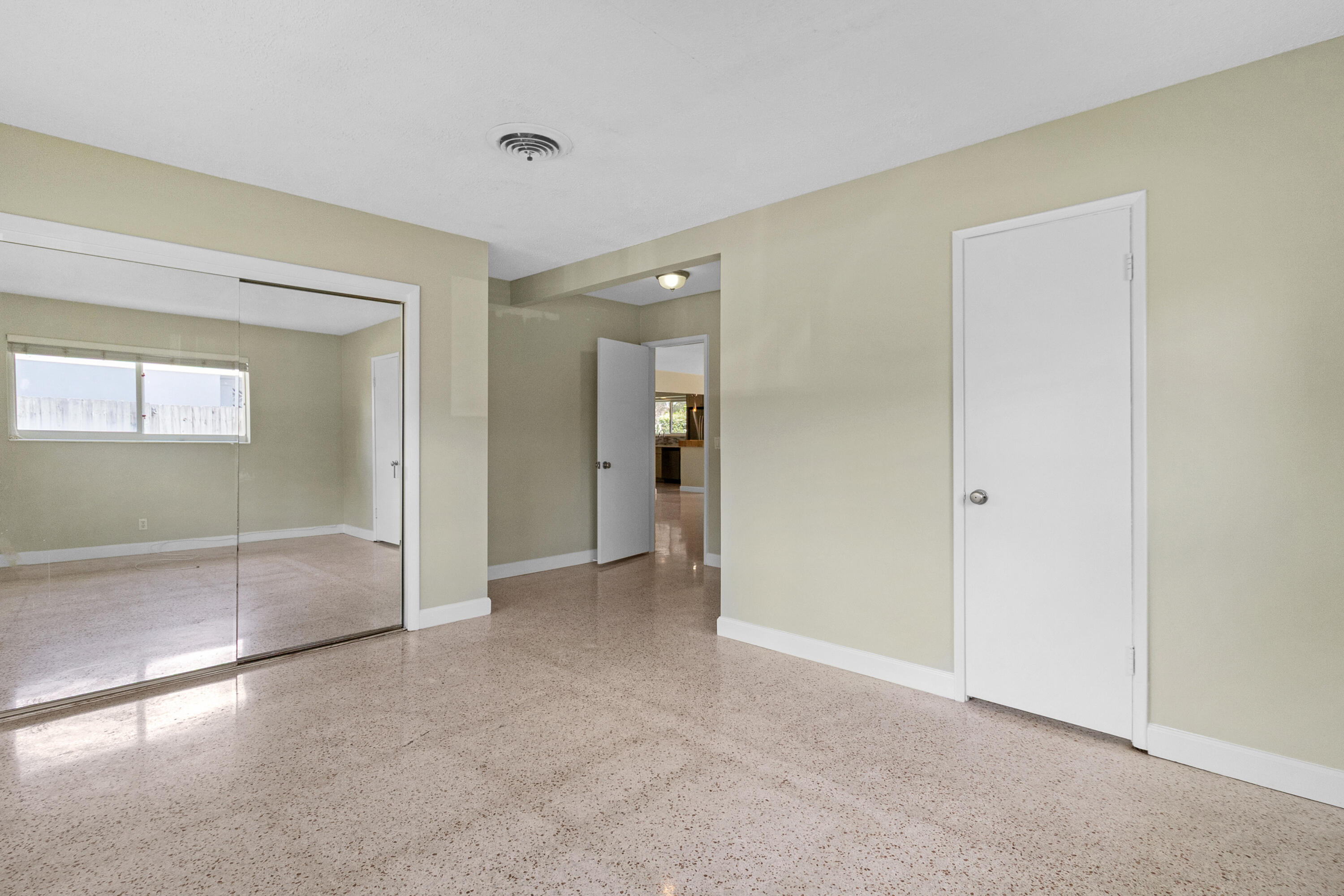 1911 NE 27th Street