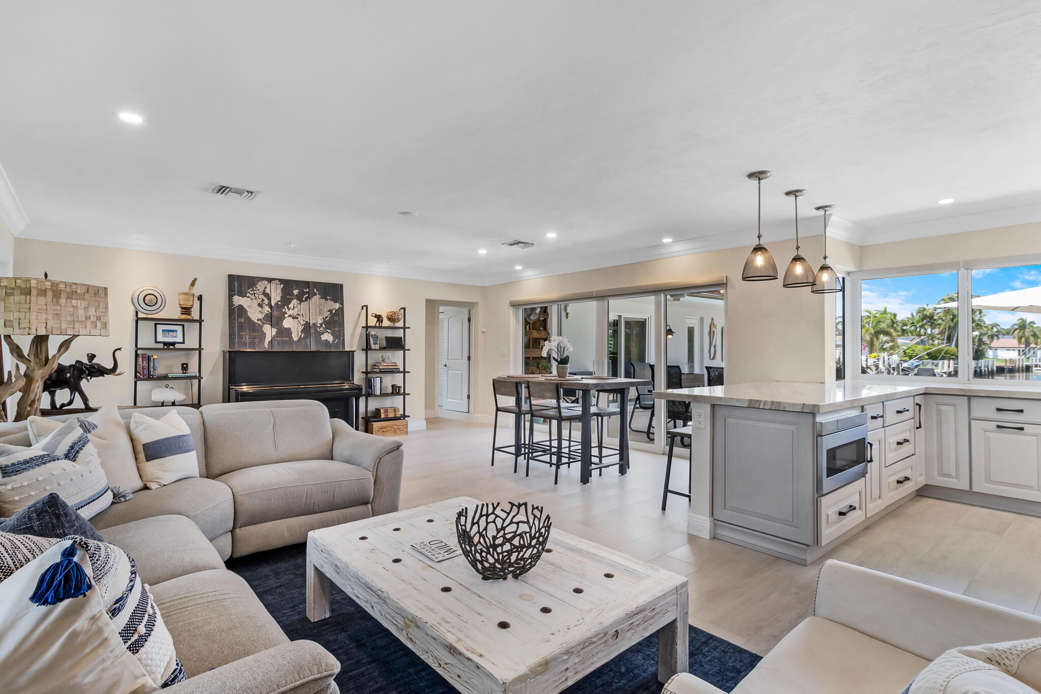2031 NE 62nd Court