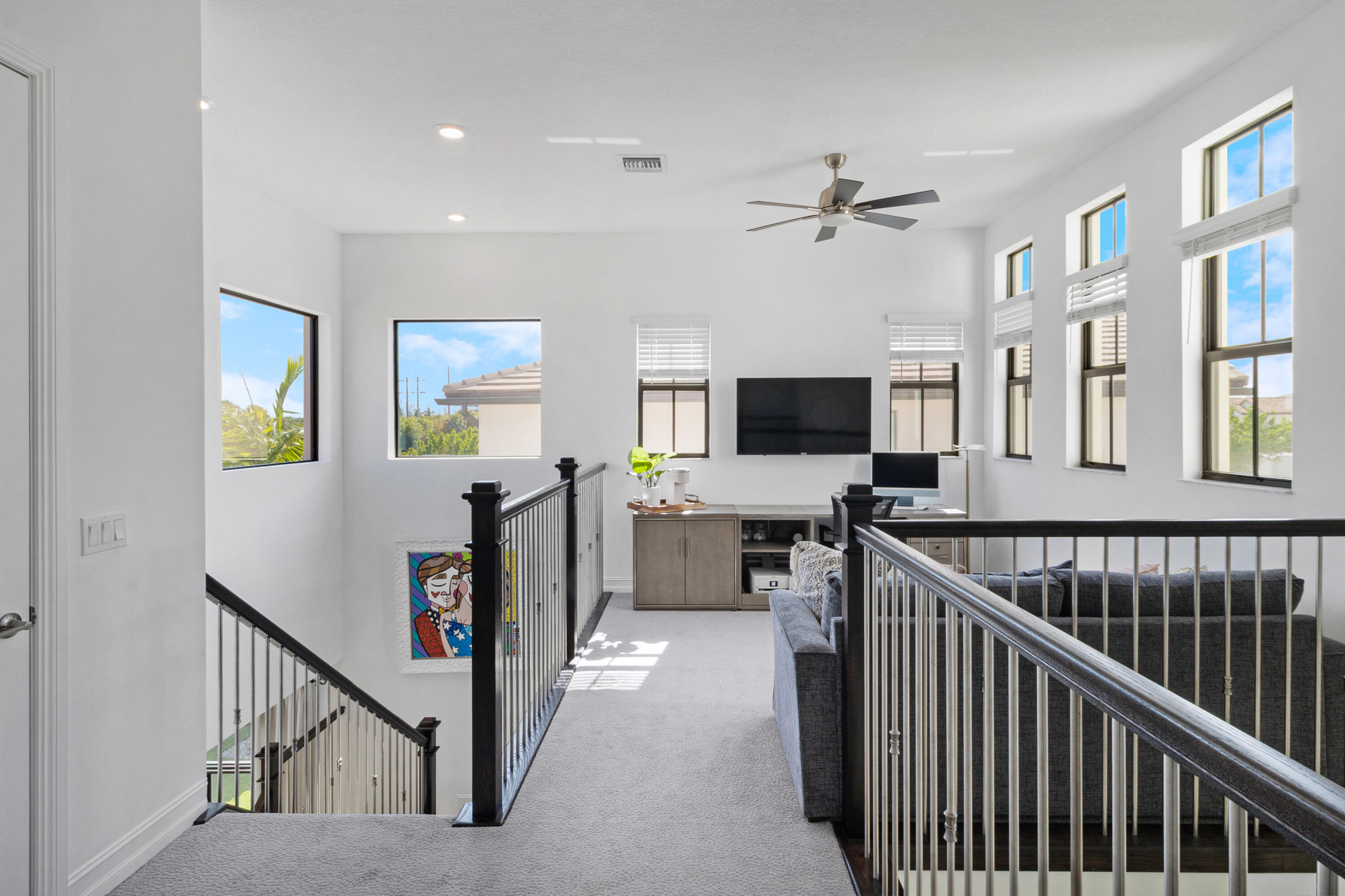 8979 Grand Prix Lane