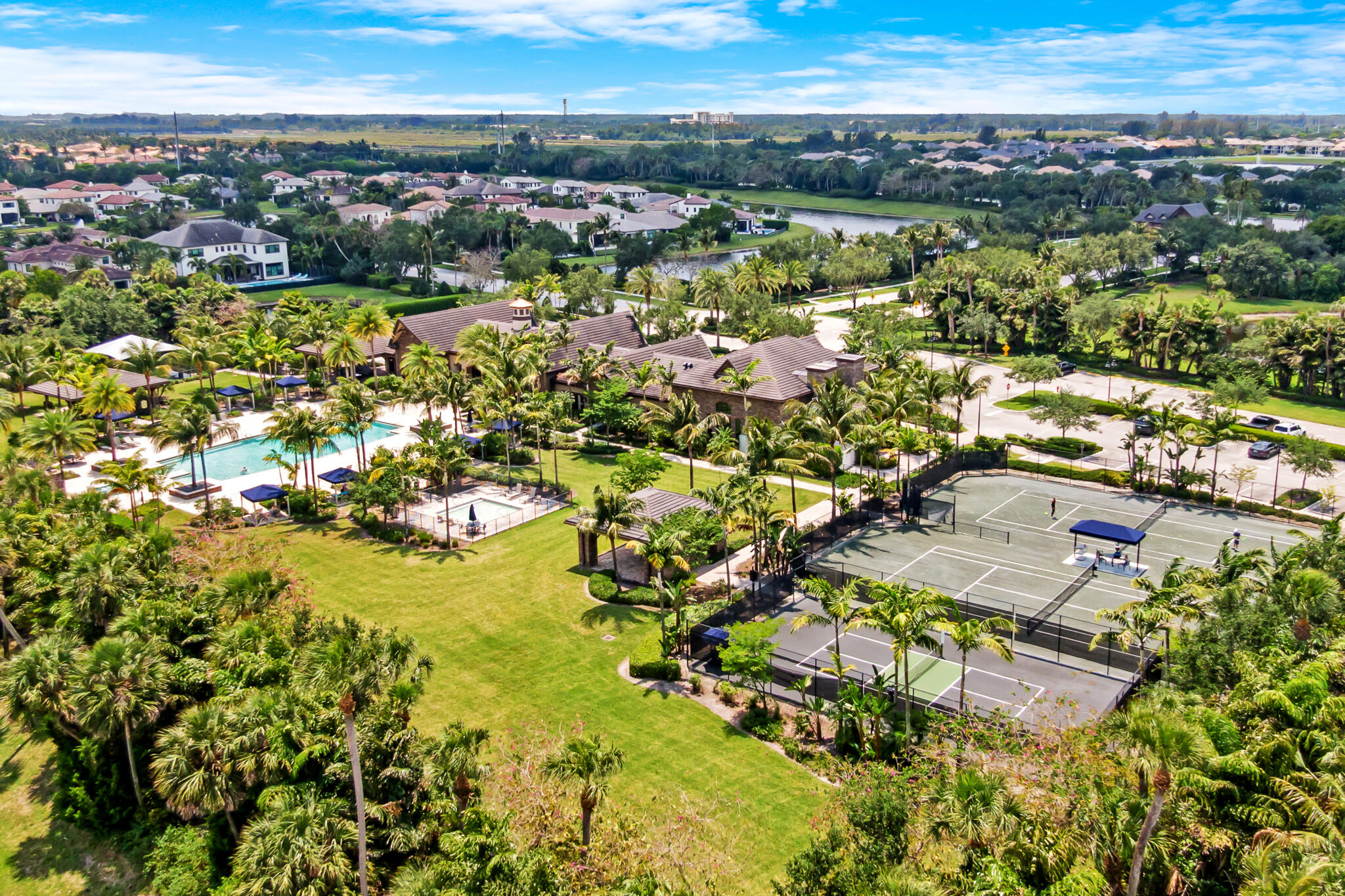 8979 Grand Prix Lane