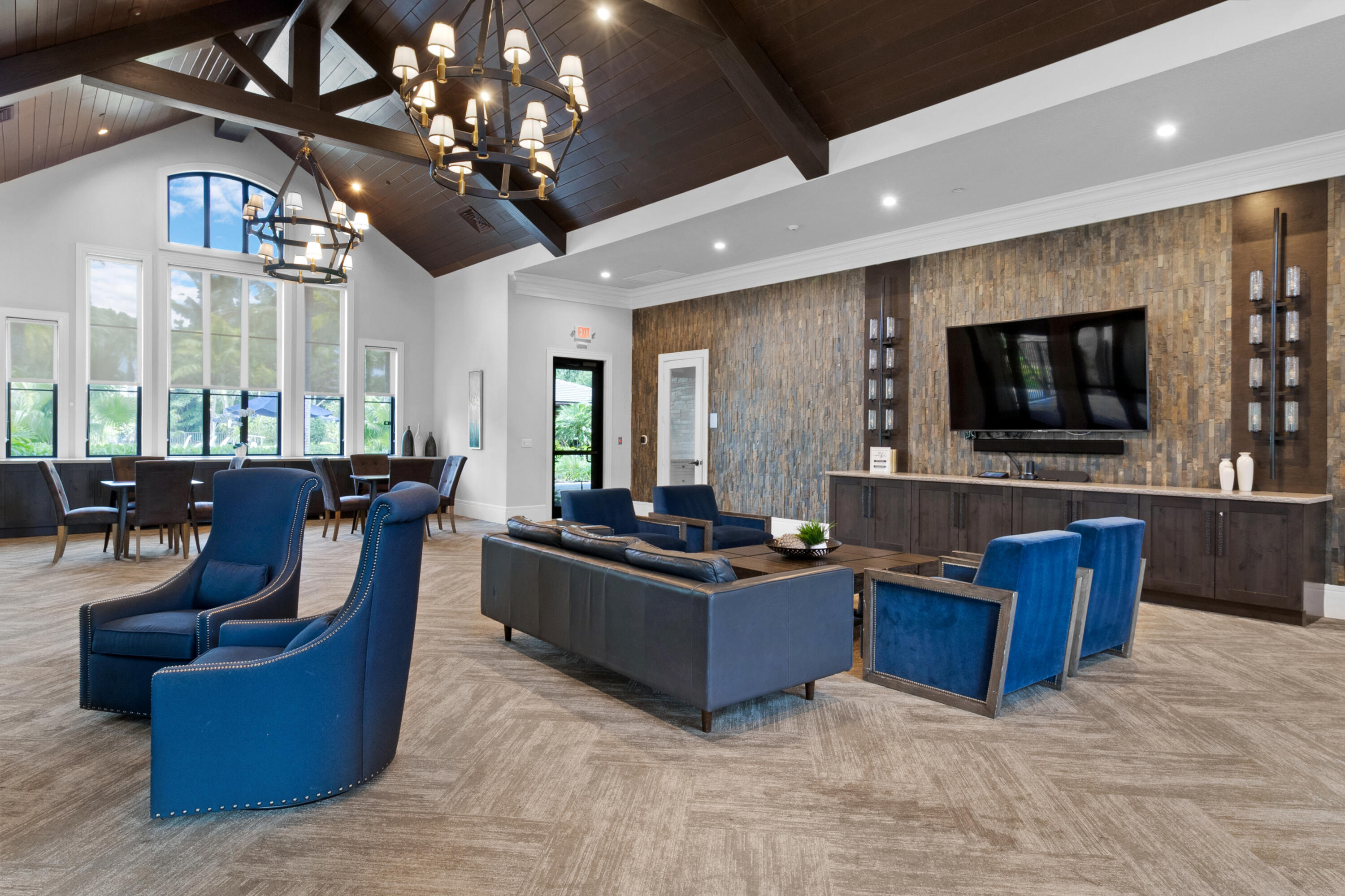 8979 Grand Prix Lane
