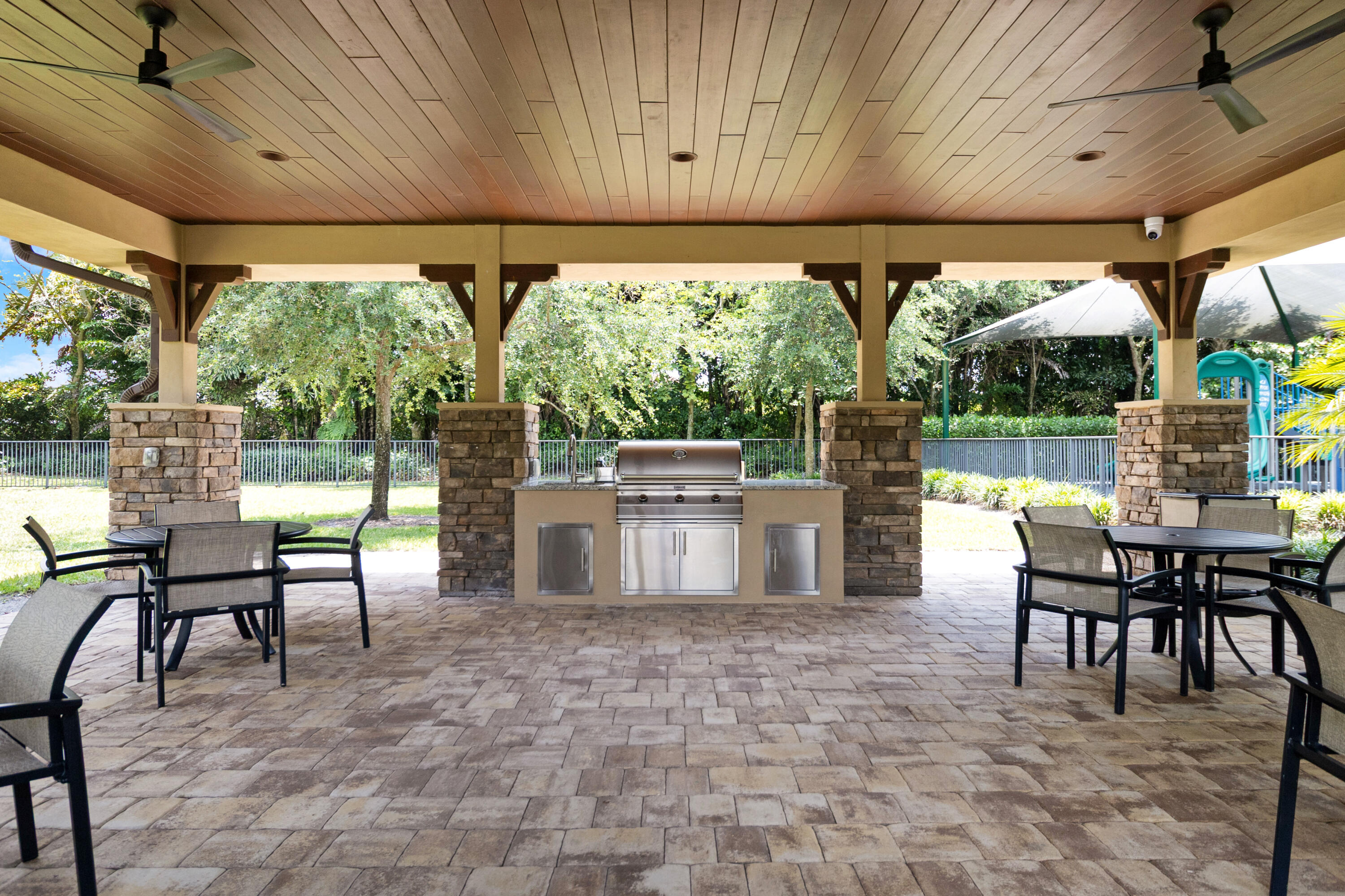 8979 Grand Prix Lane
