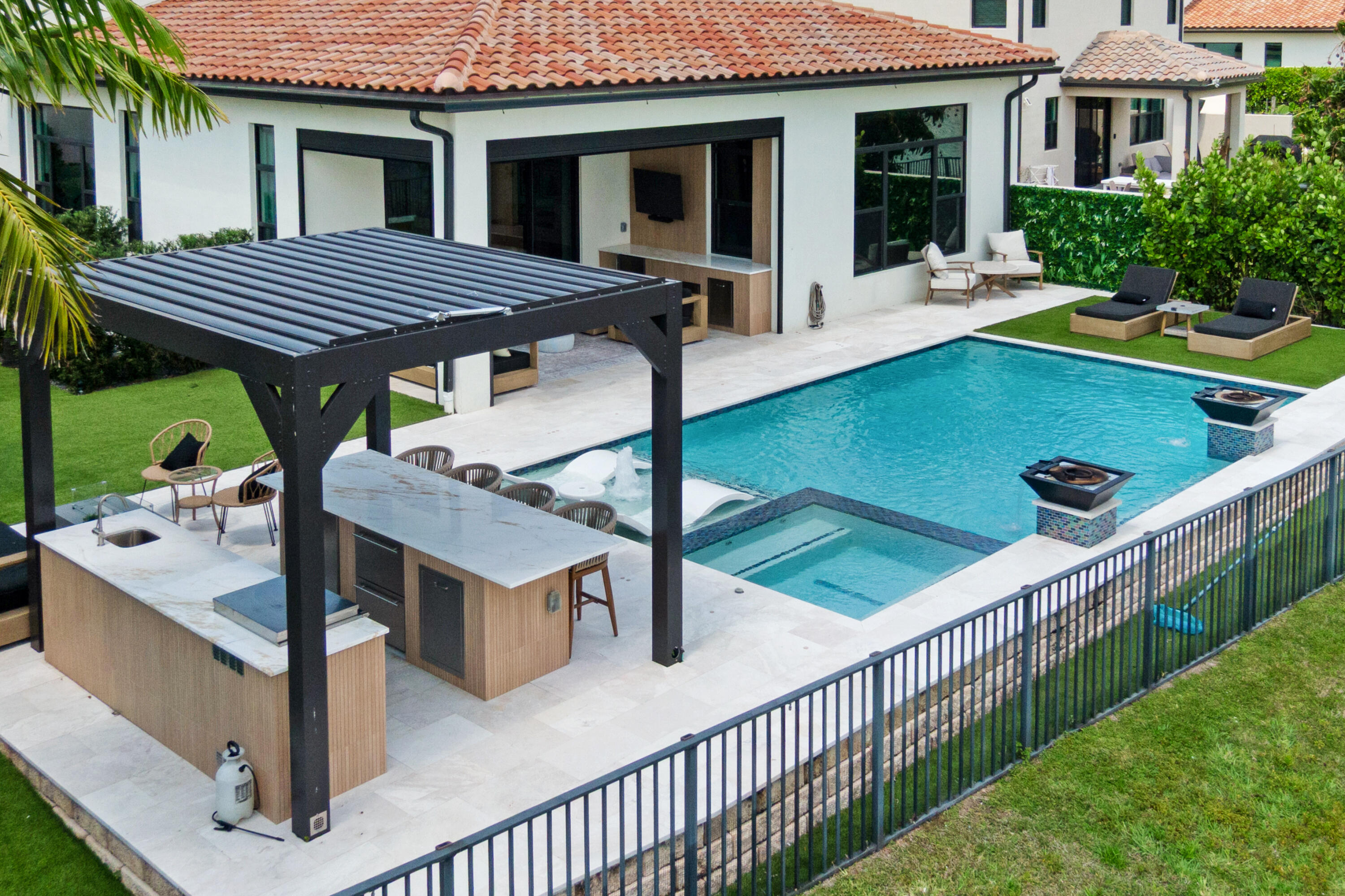8979 Grand Prix Lane