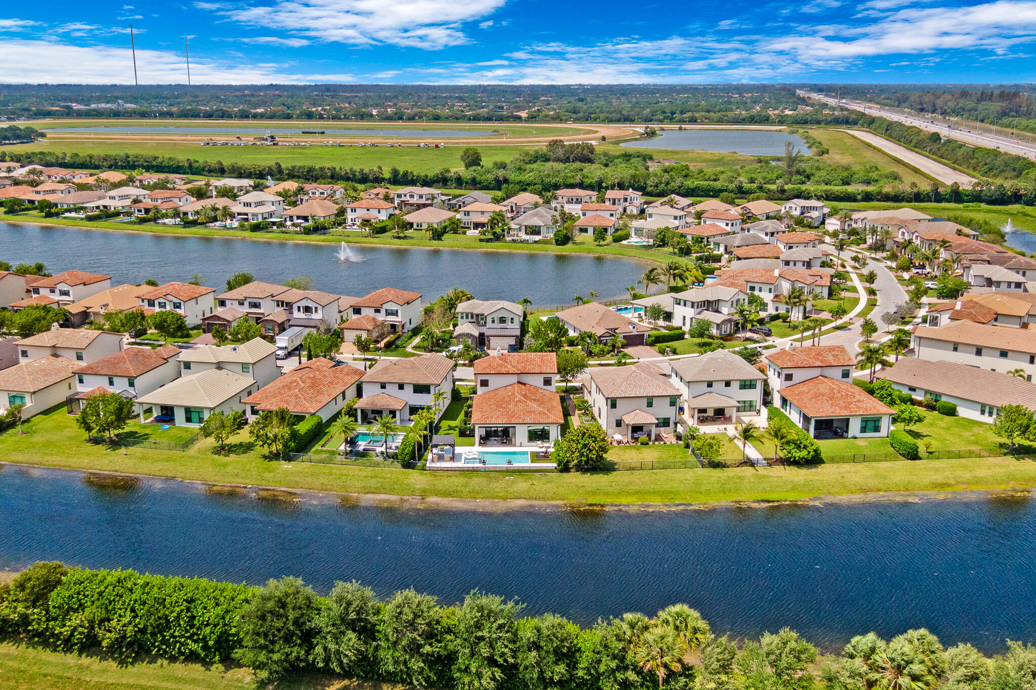 8979 Grand Prix Lane