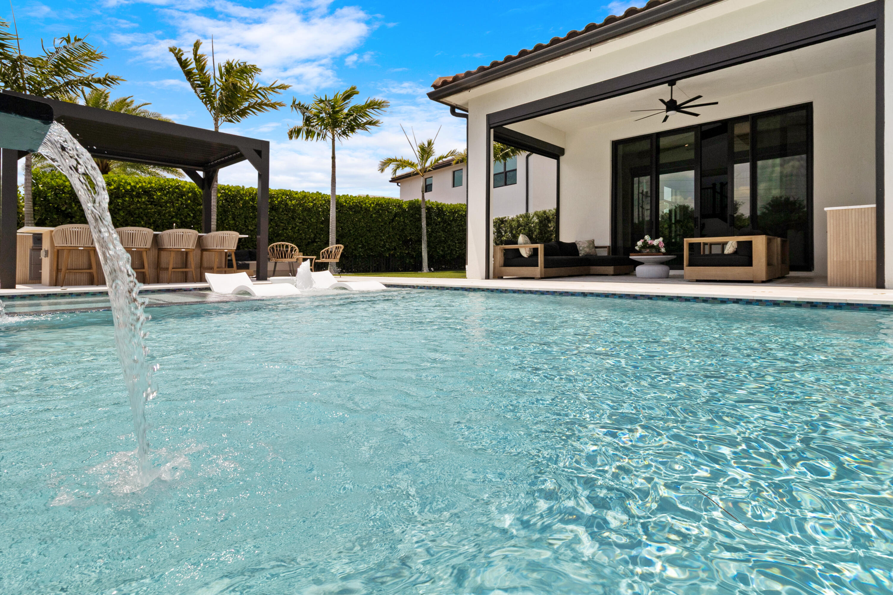 8979 Grand Prix Lane