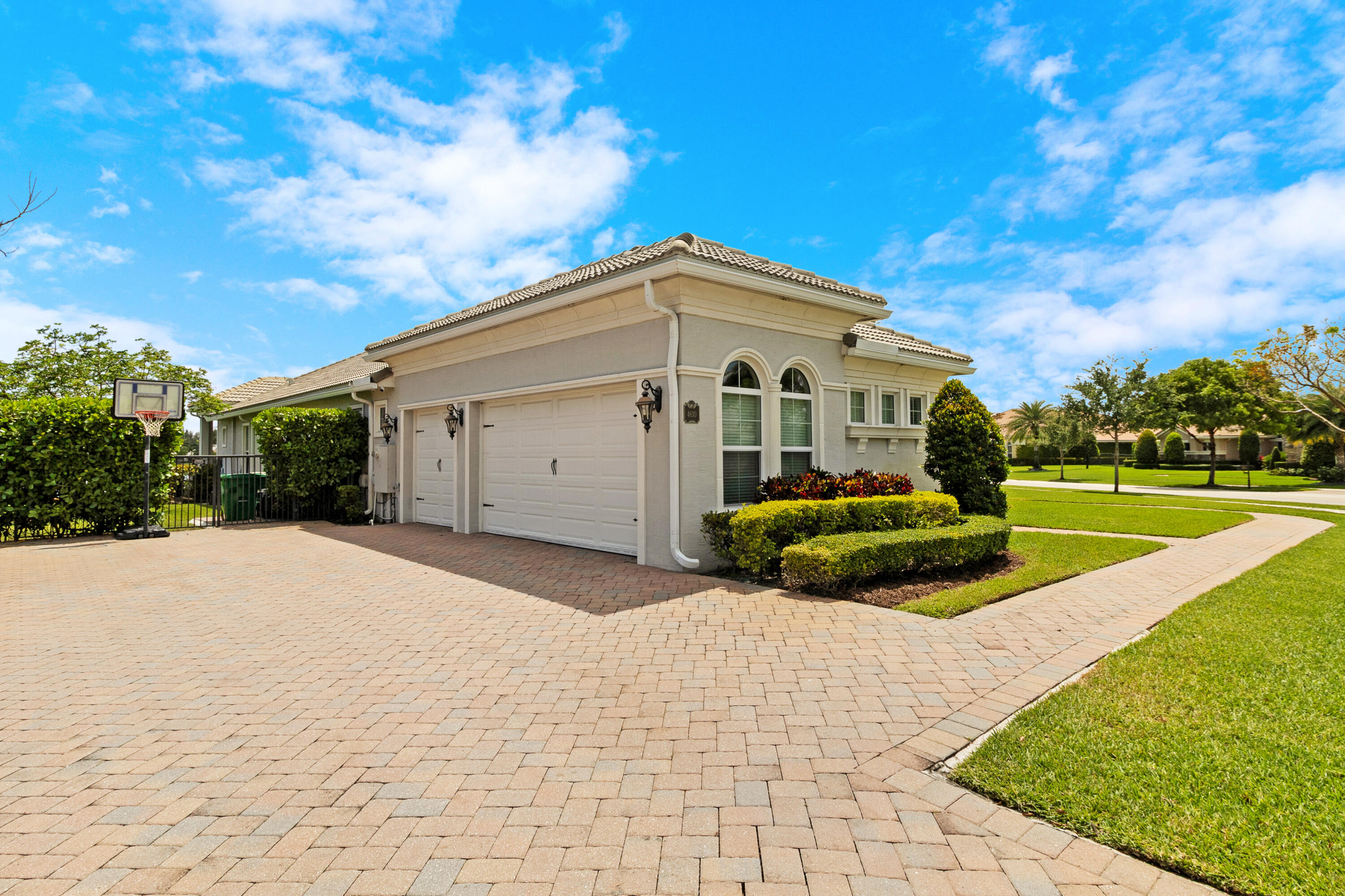 4830 W Sterling Ranch Circle
