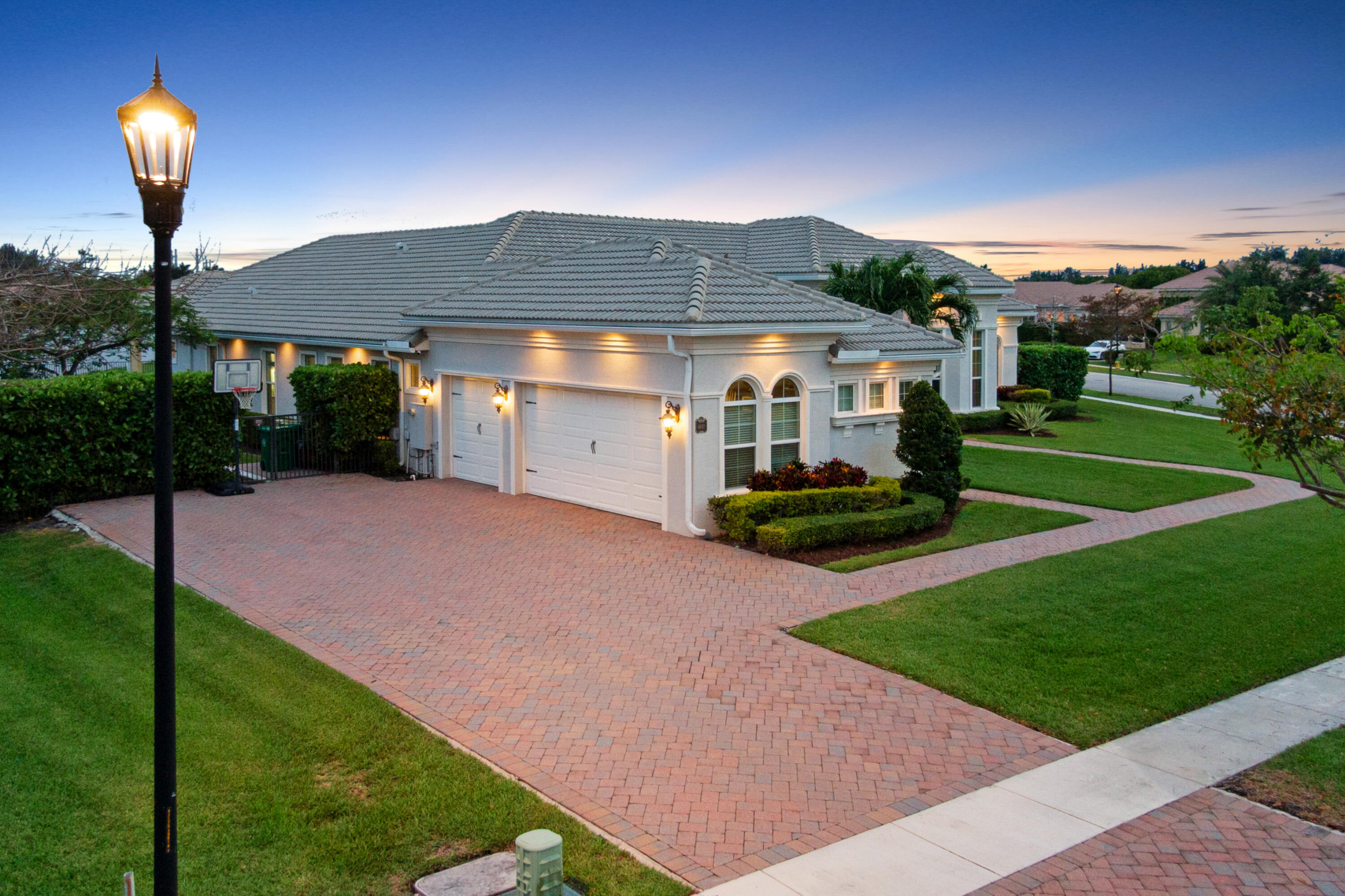 4830 W Sterling Ranch Circle
