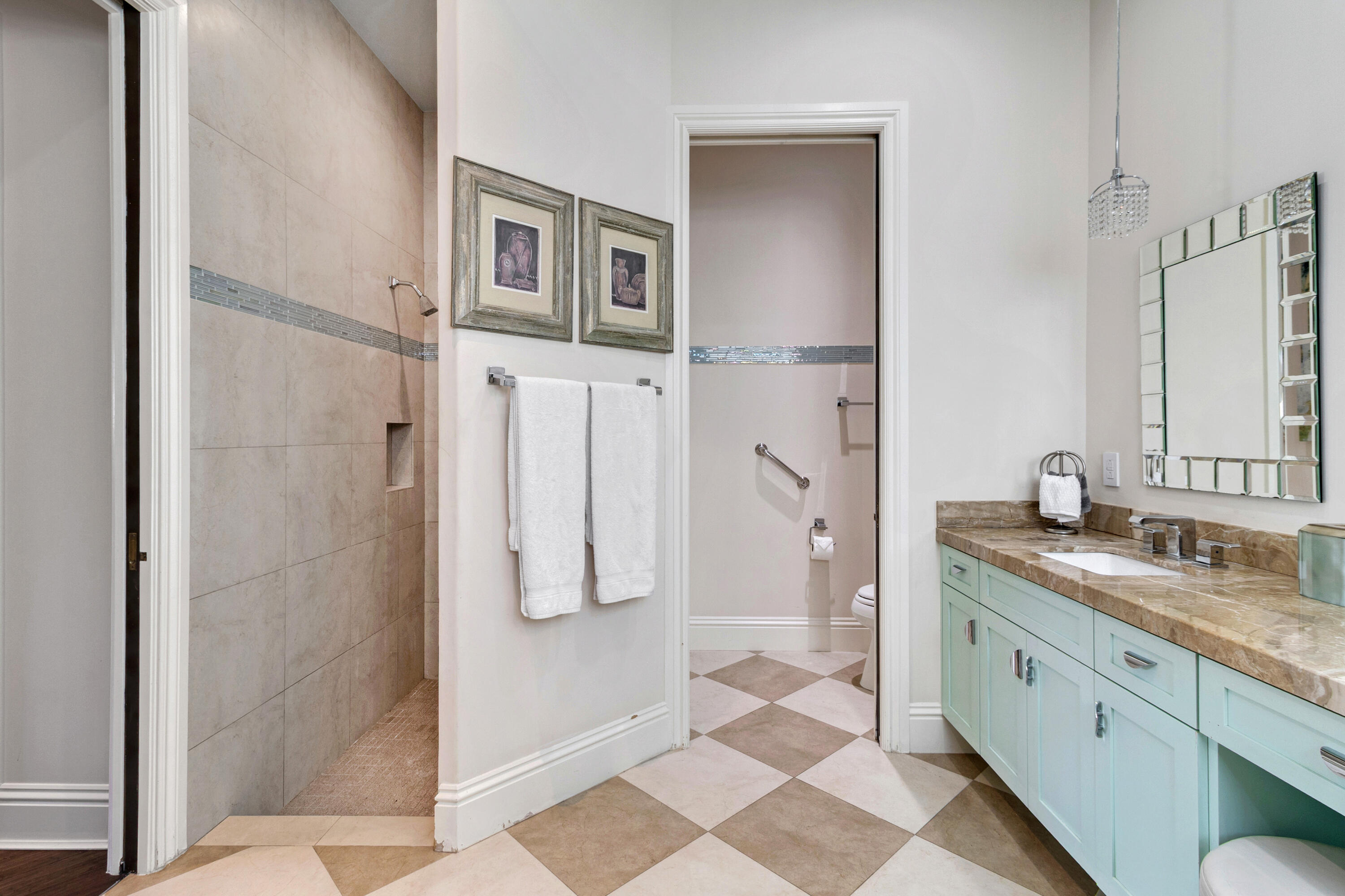 2461 SE 10th Street