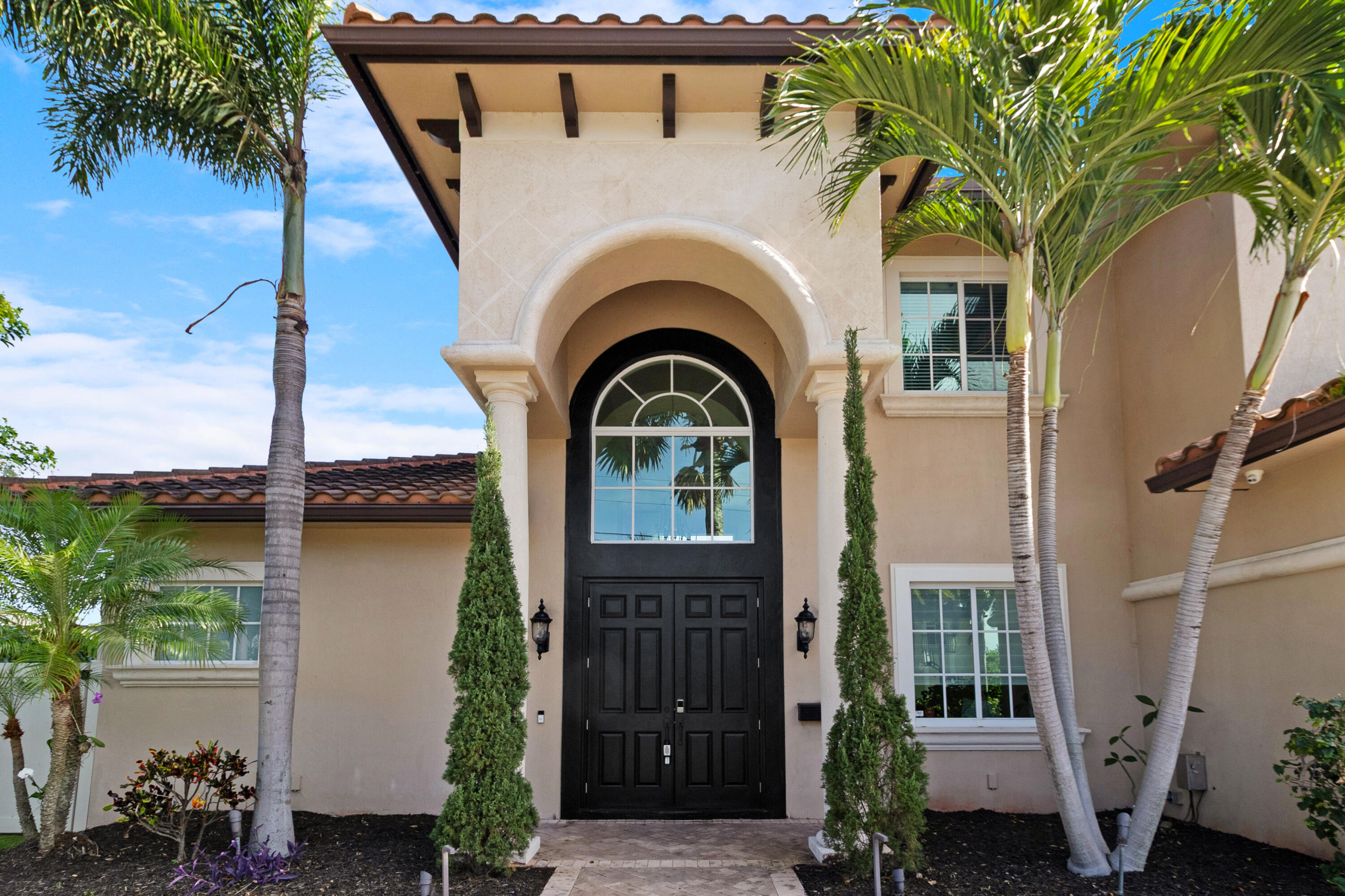 2461 SE 10th Street