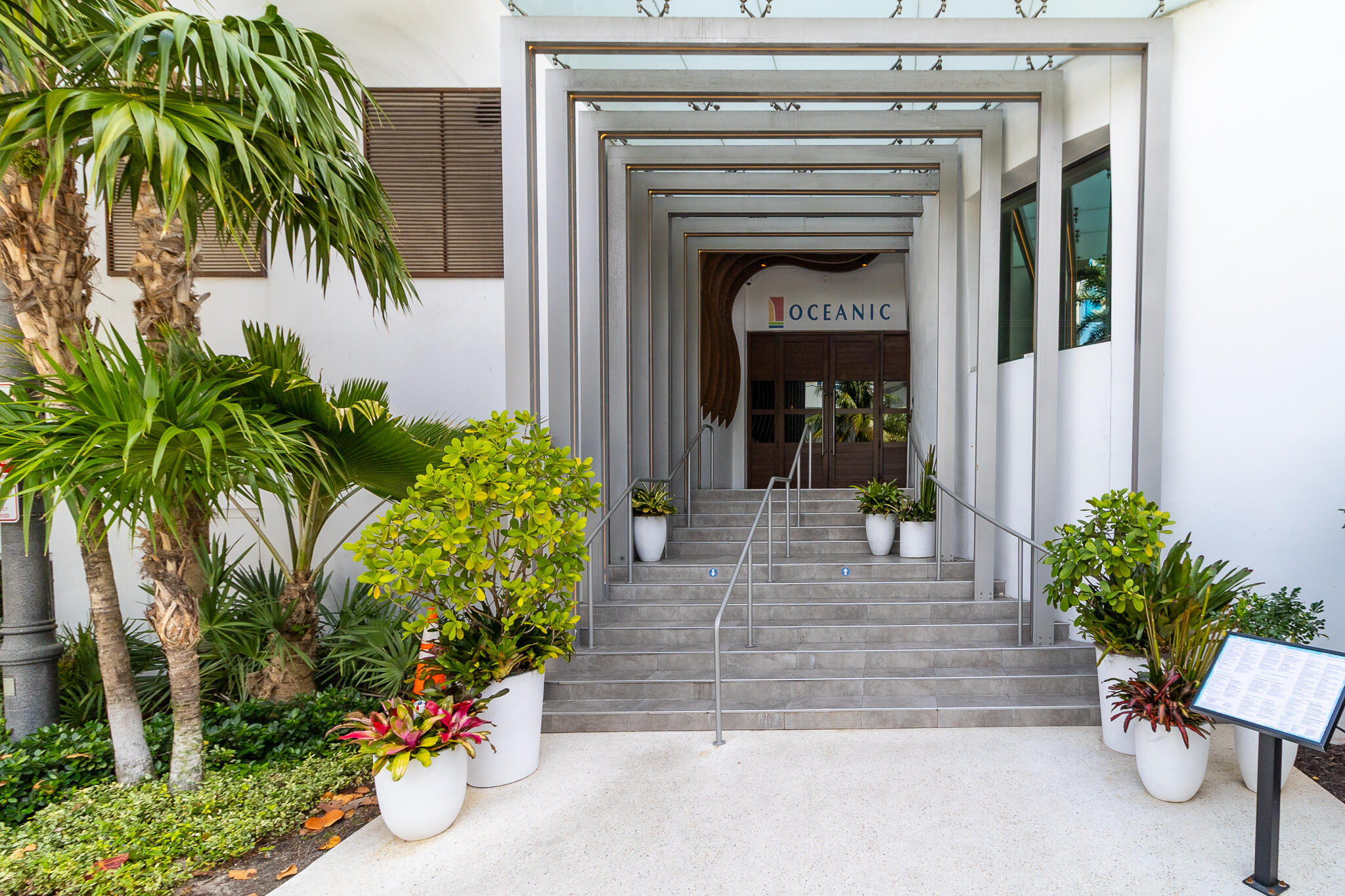 2461 SE 10th Street