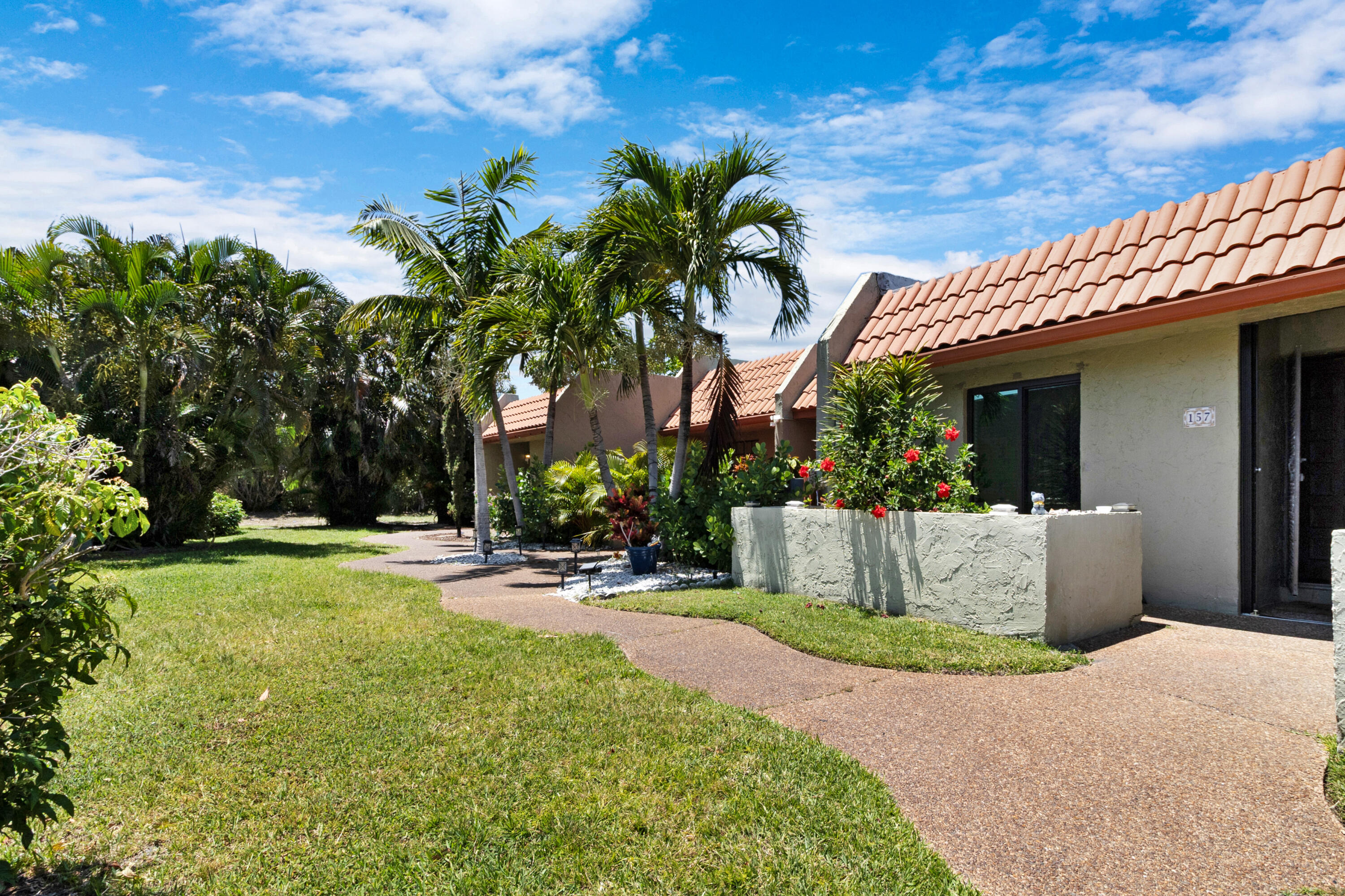153 SE 7th Street G-1
