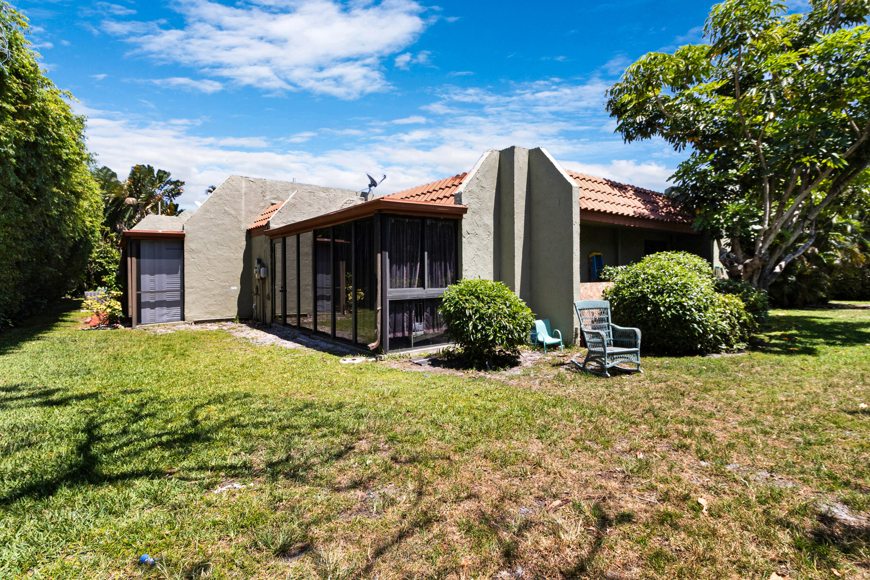 153 SE 7th Street G-1