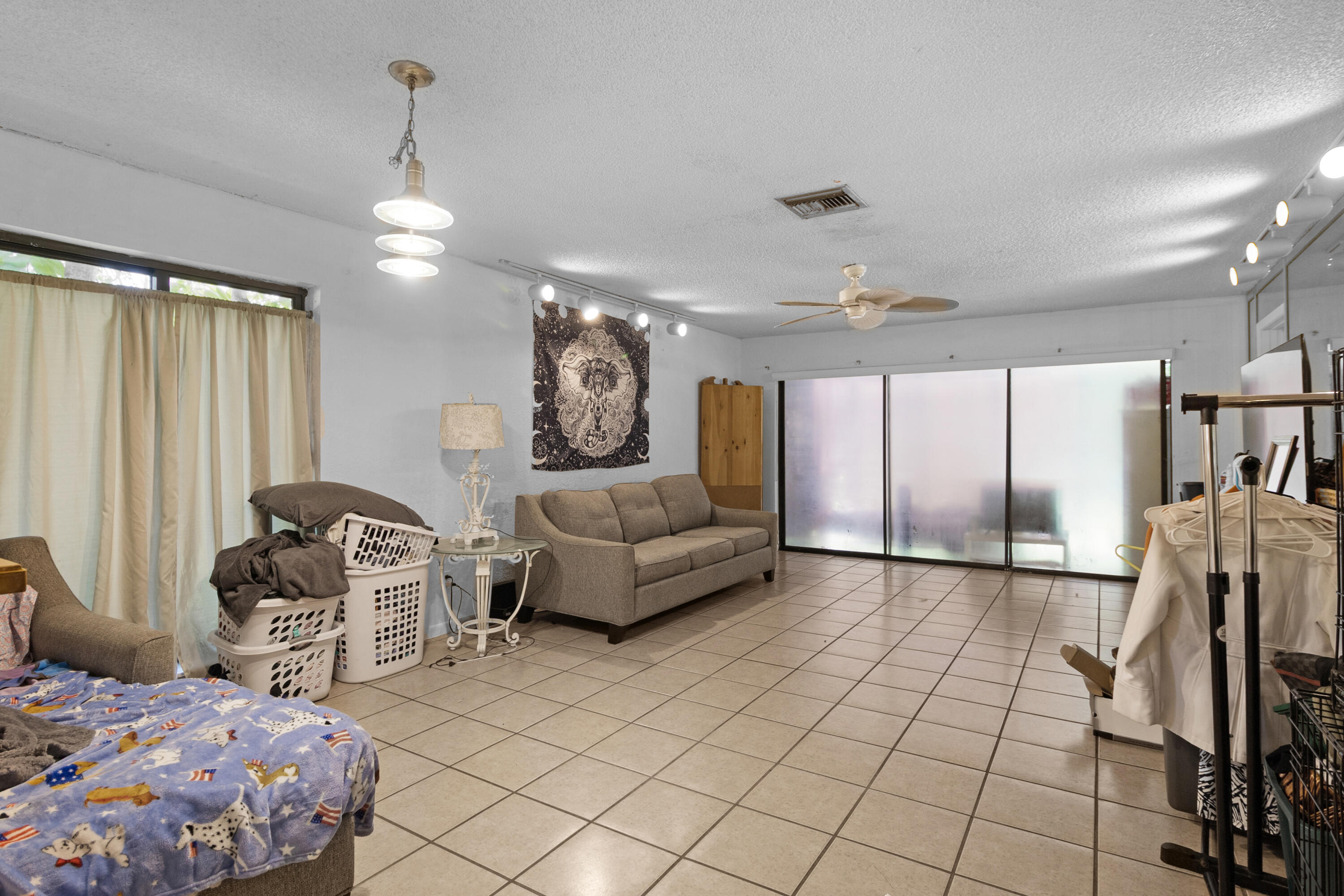 153 SE 7th Street G-1