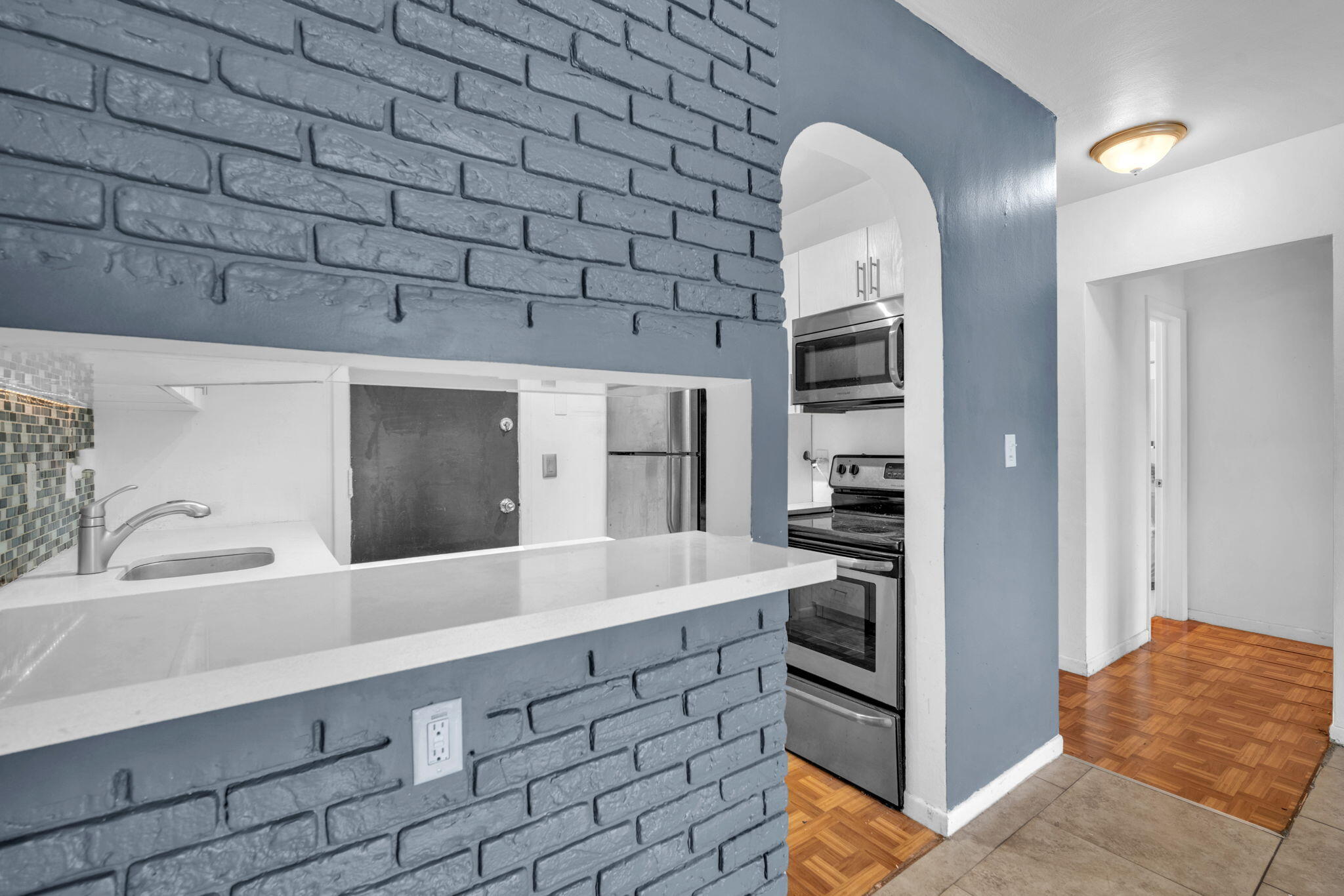 1851 NE 62nd Street 608