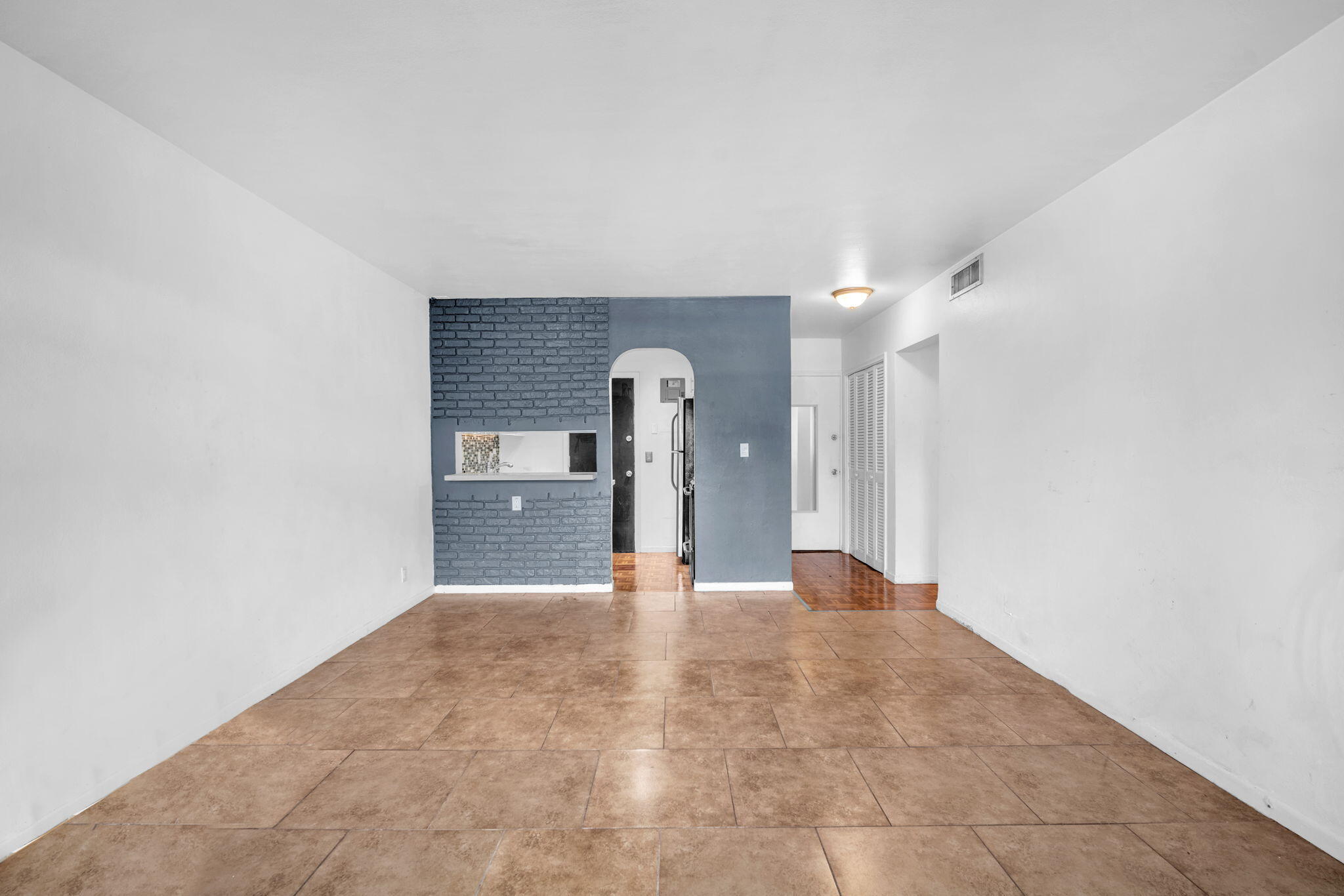 1851 NE 62nd Street 608