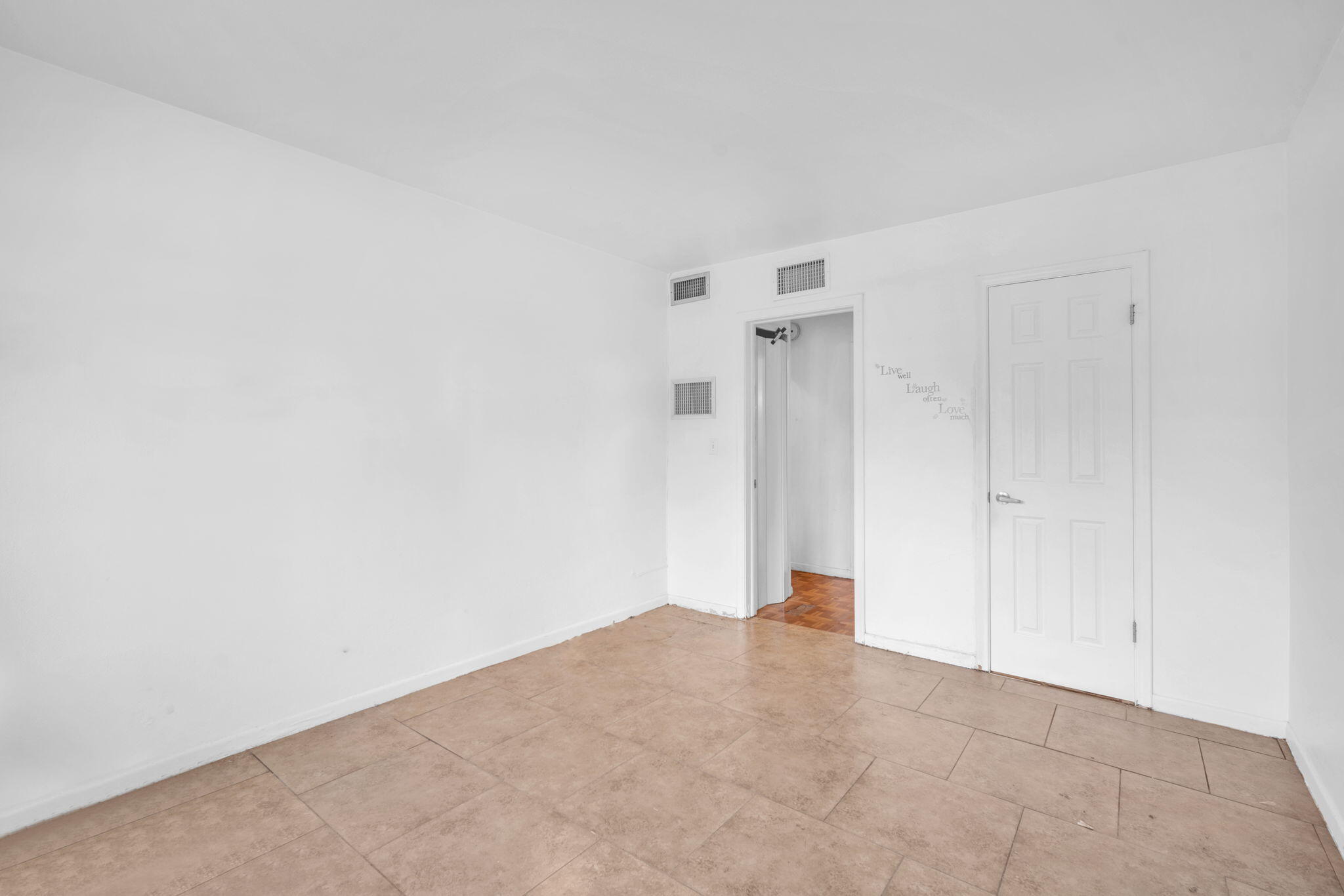 1851 NE 62nd Street 608