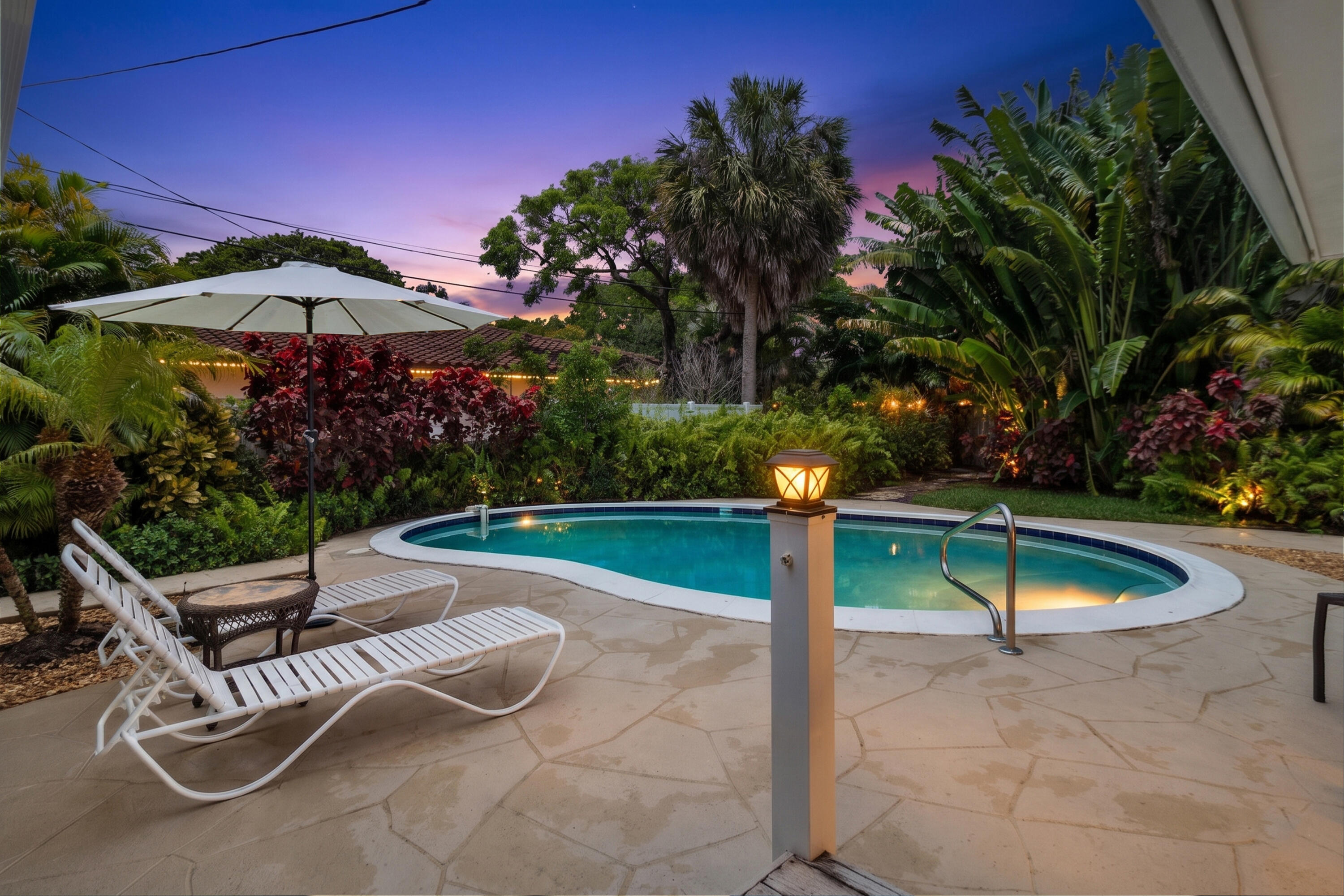 3240 Lakeview Drive