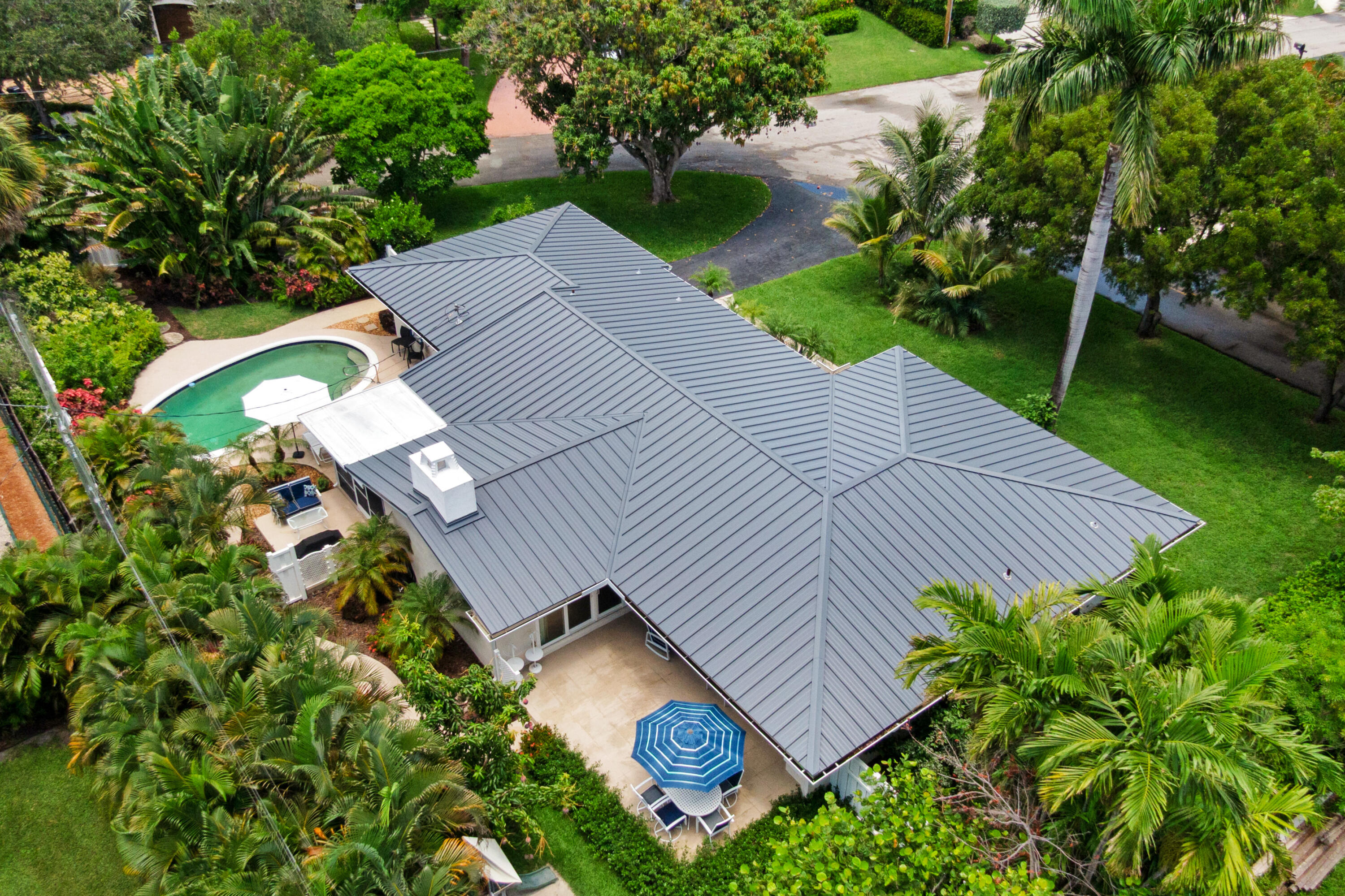 3240 Lakeview Drive