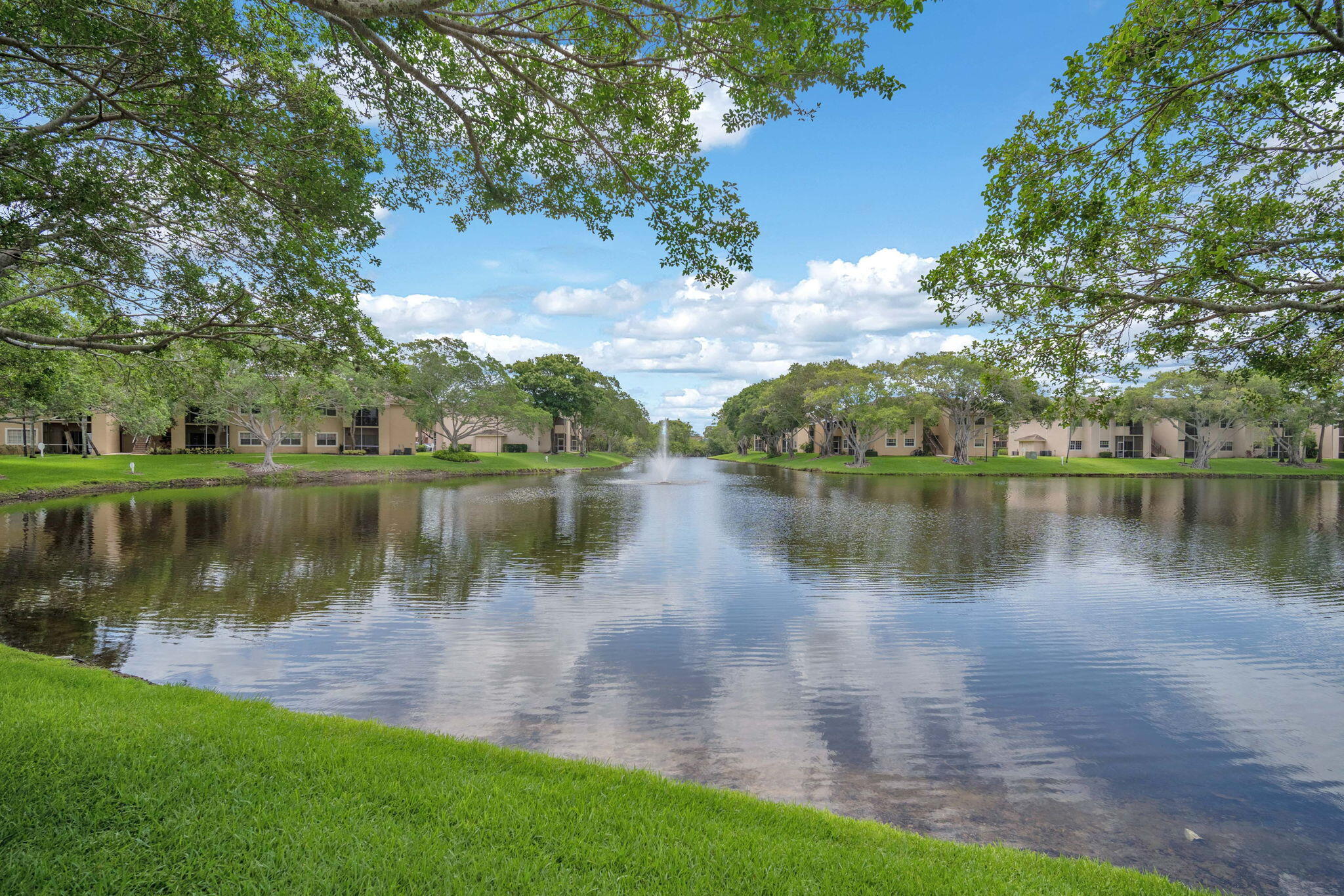 671 Cypress Lake Boulevard L21