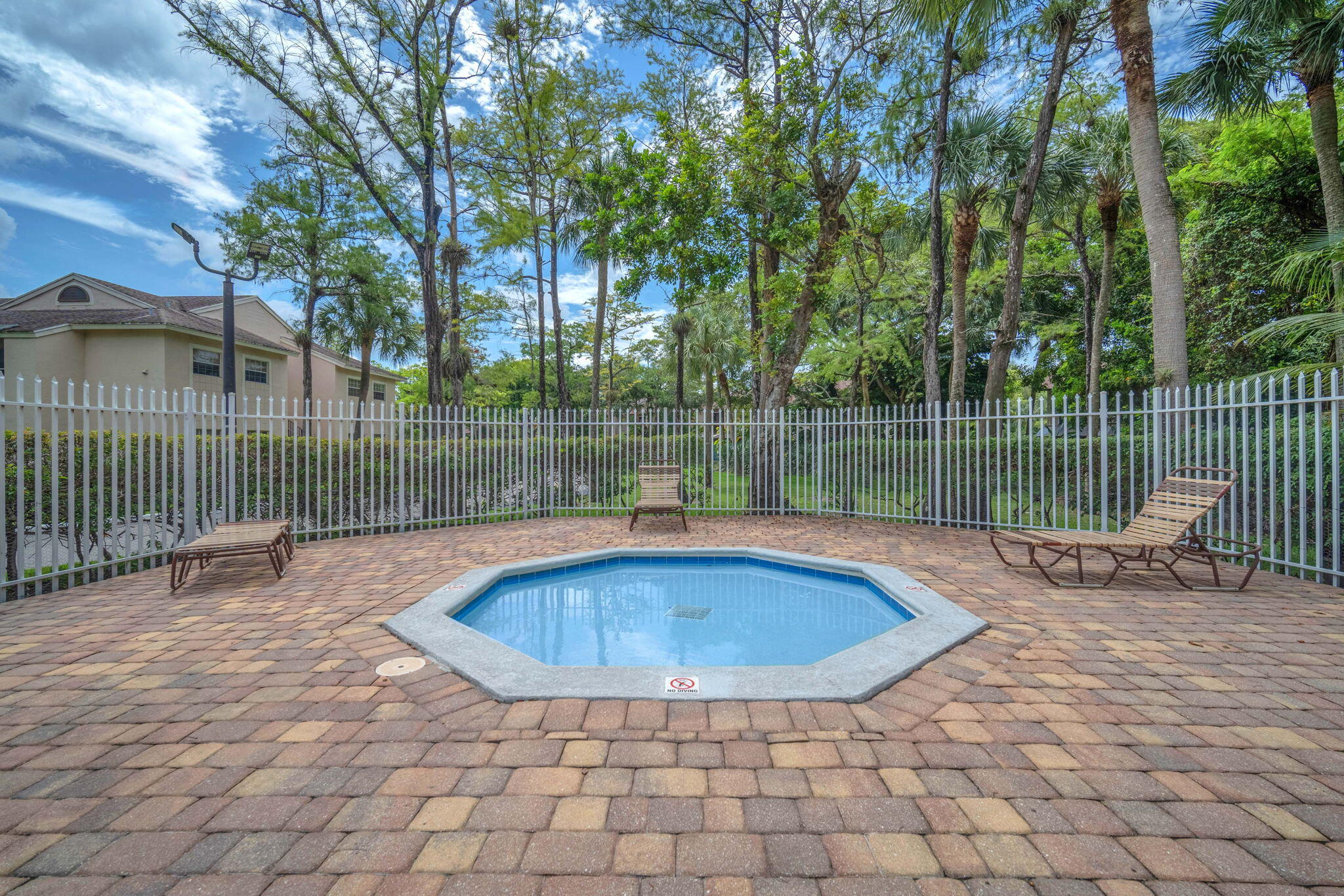 671 Cypress Lake Boulevard L21