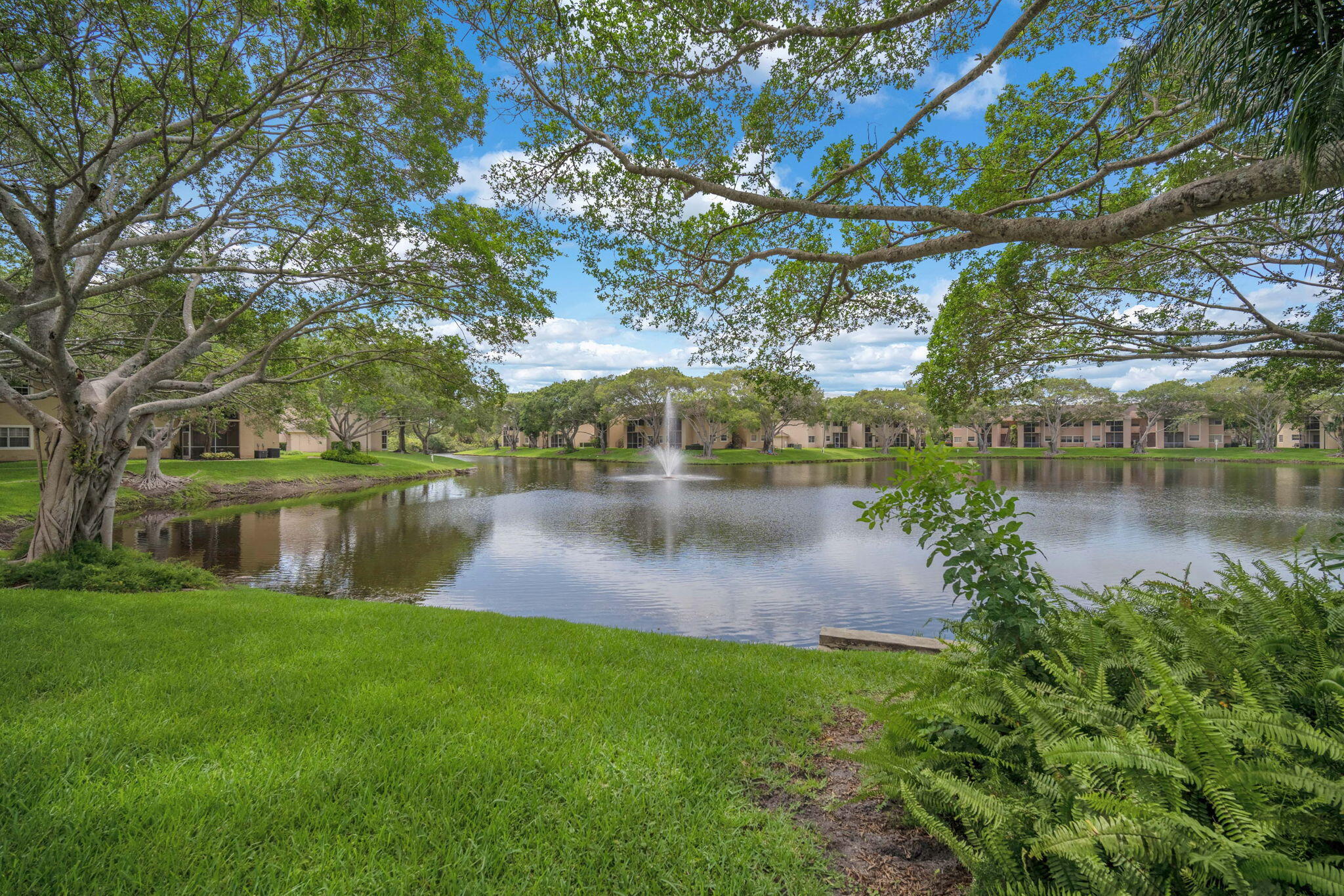 671 Cypress Lake Boulevard L21