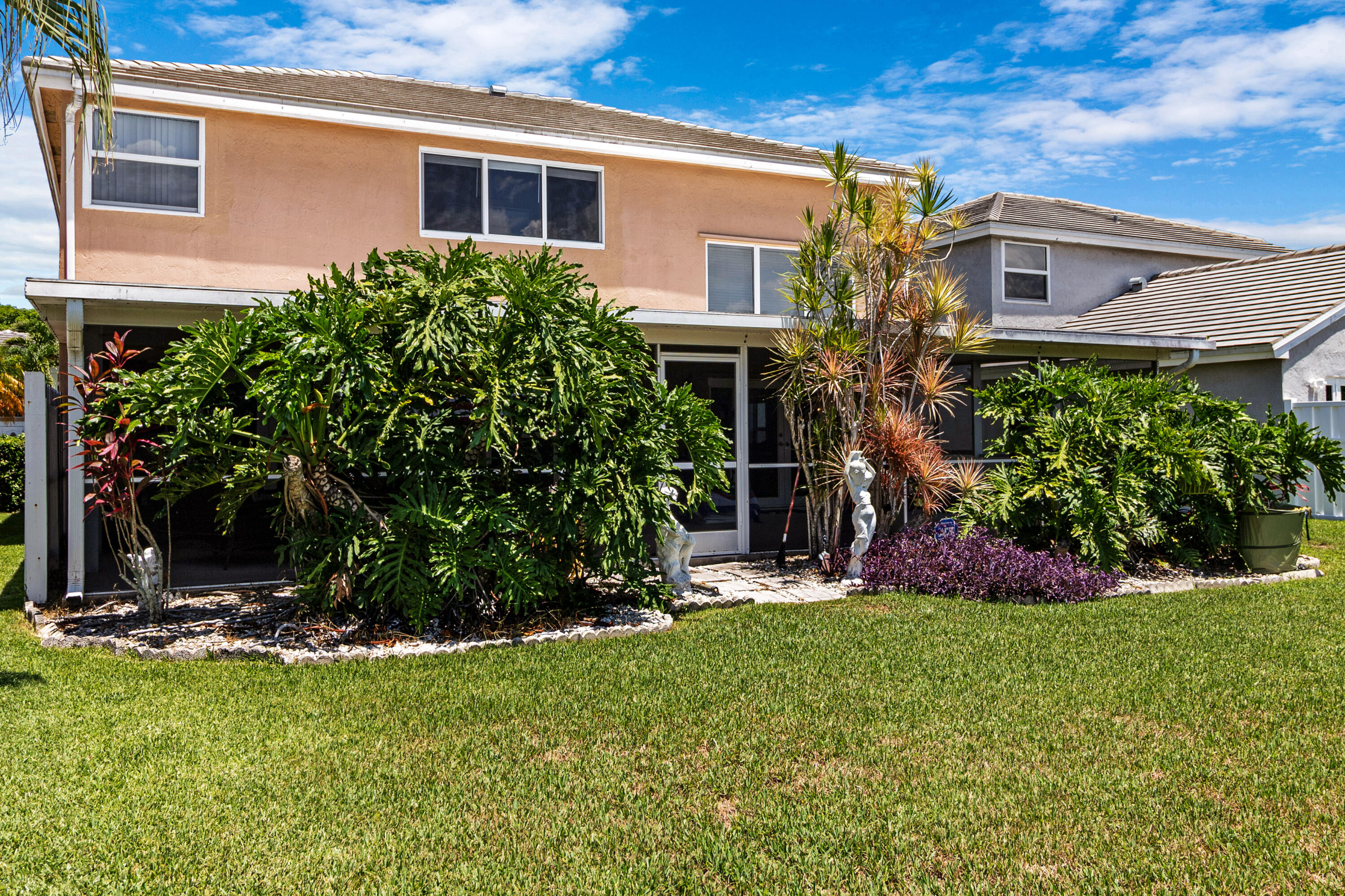 5525 NW 54th Circle