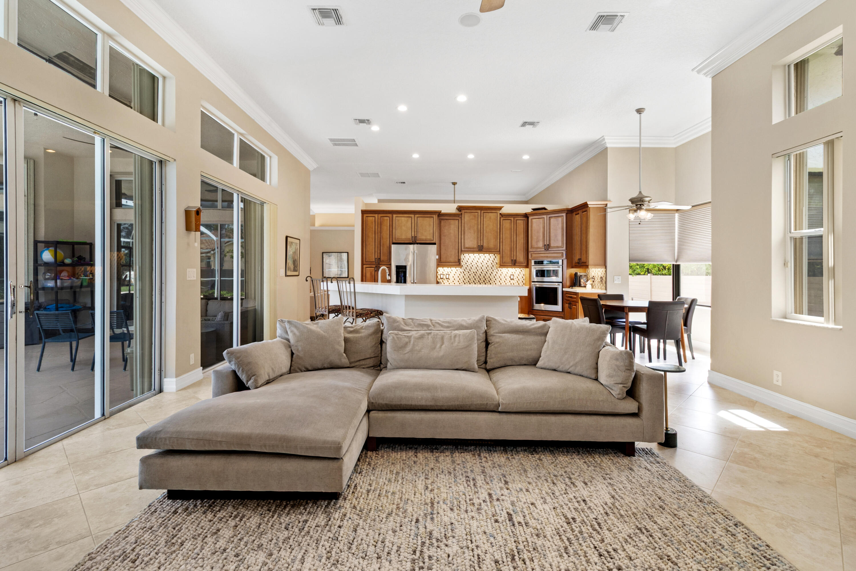 10120 NW 59th Court