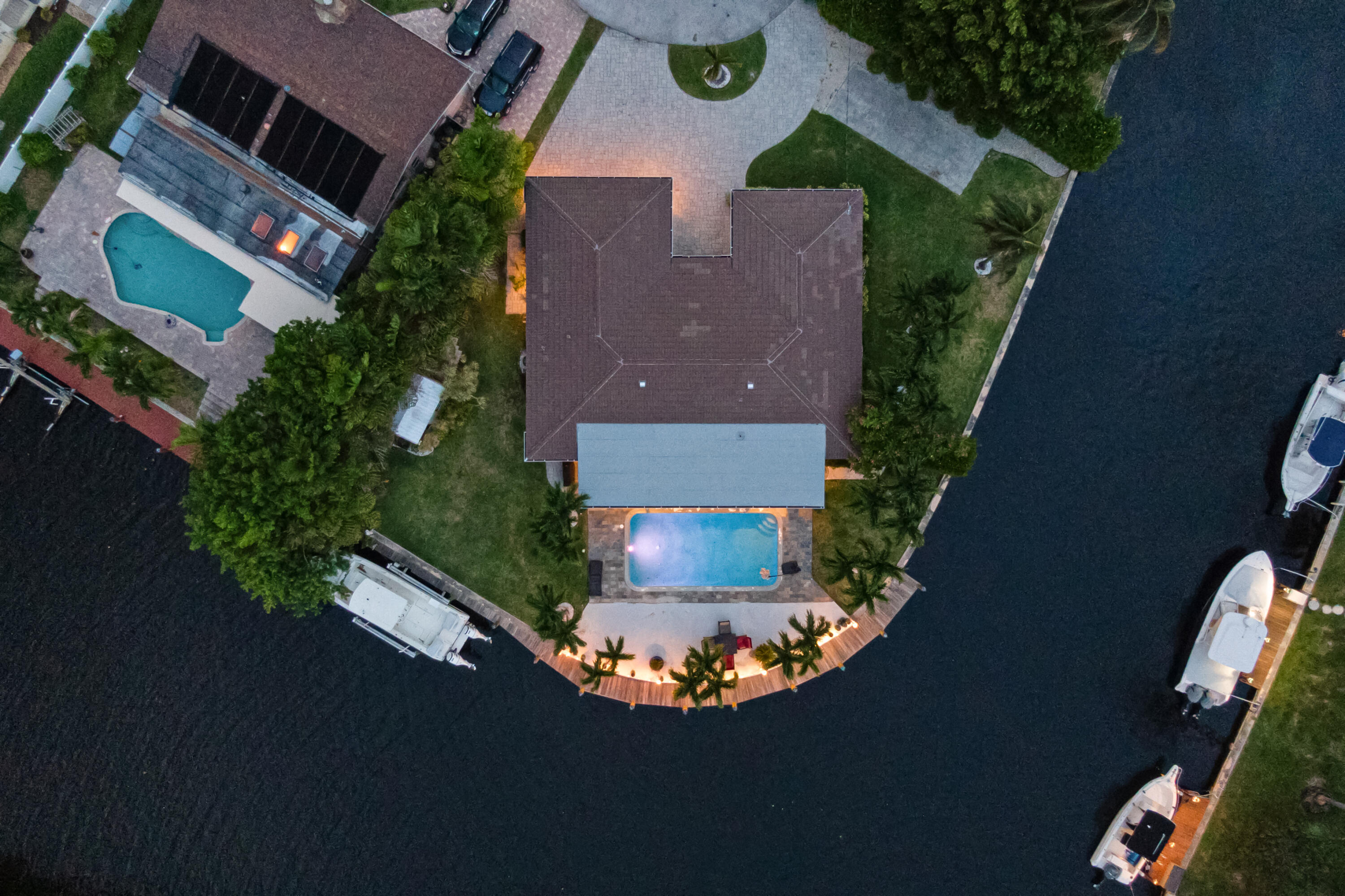 981 SE 10TH Court