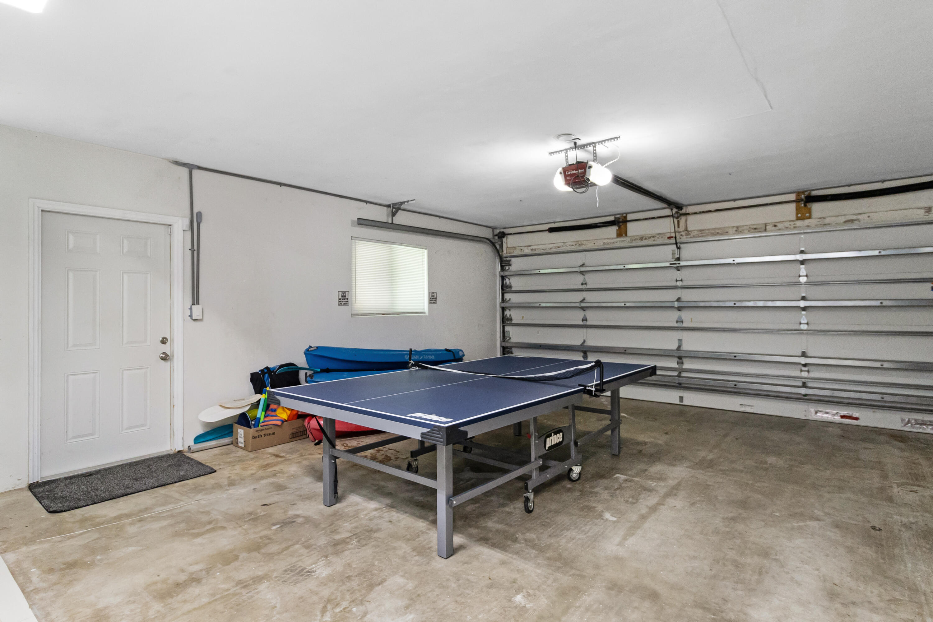 981 SE 10TH Court
