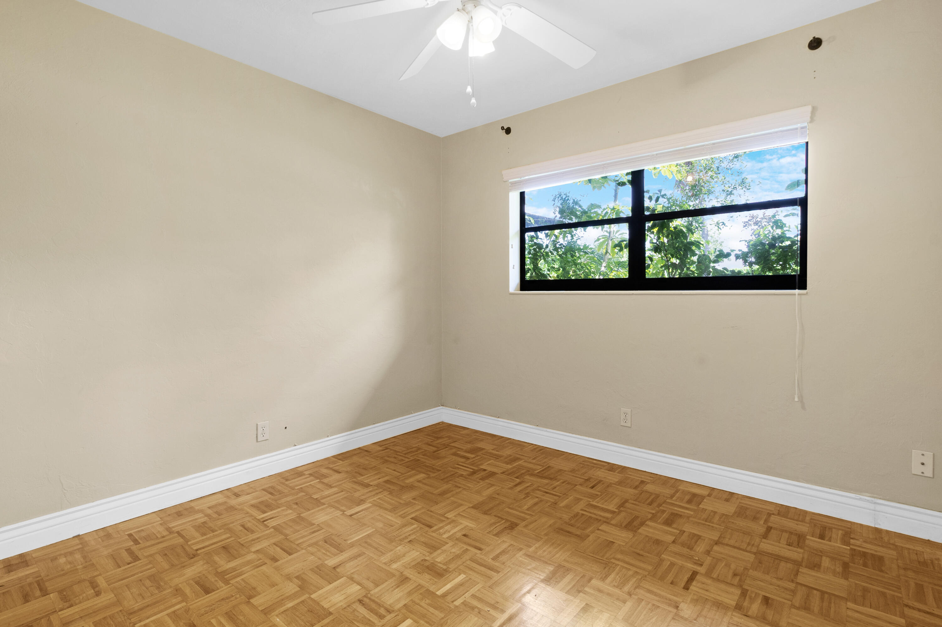 2020 NE 52ND Court