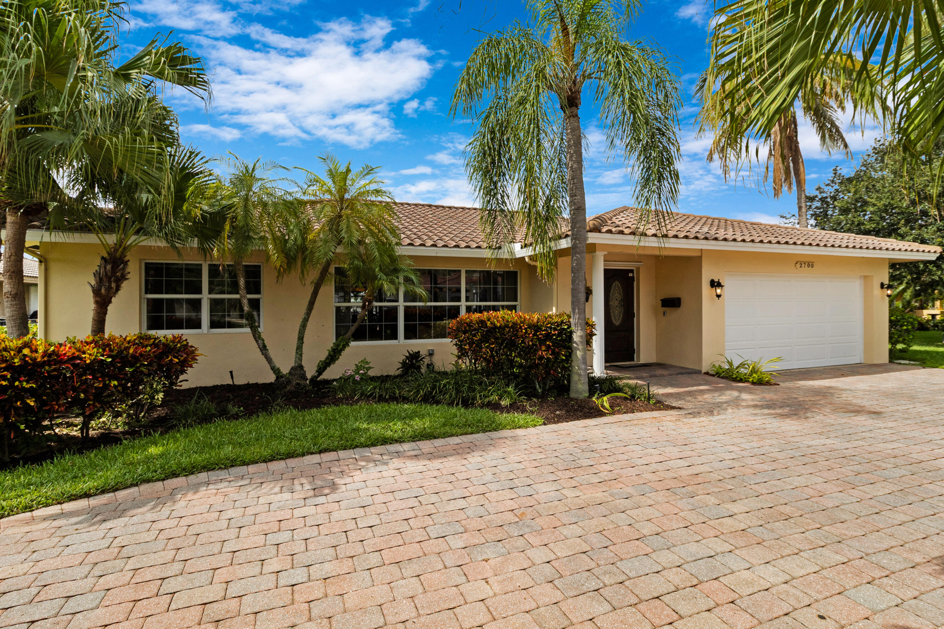 2700 NE 23RD Street