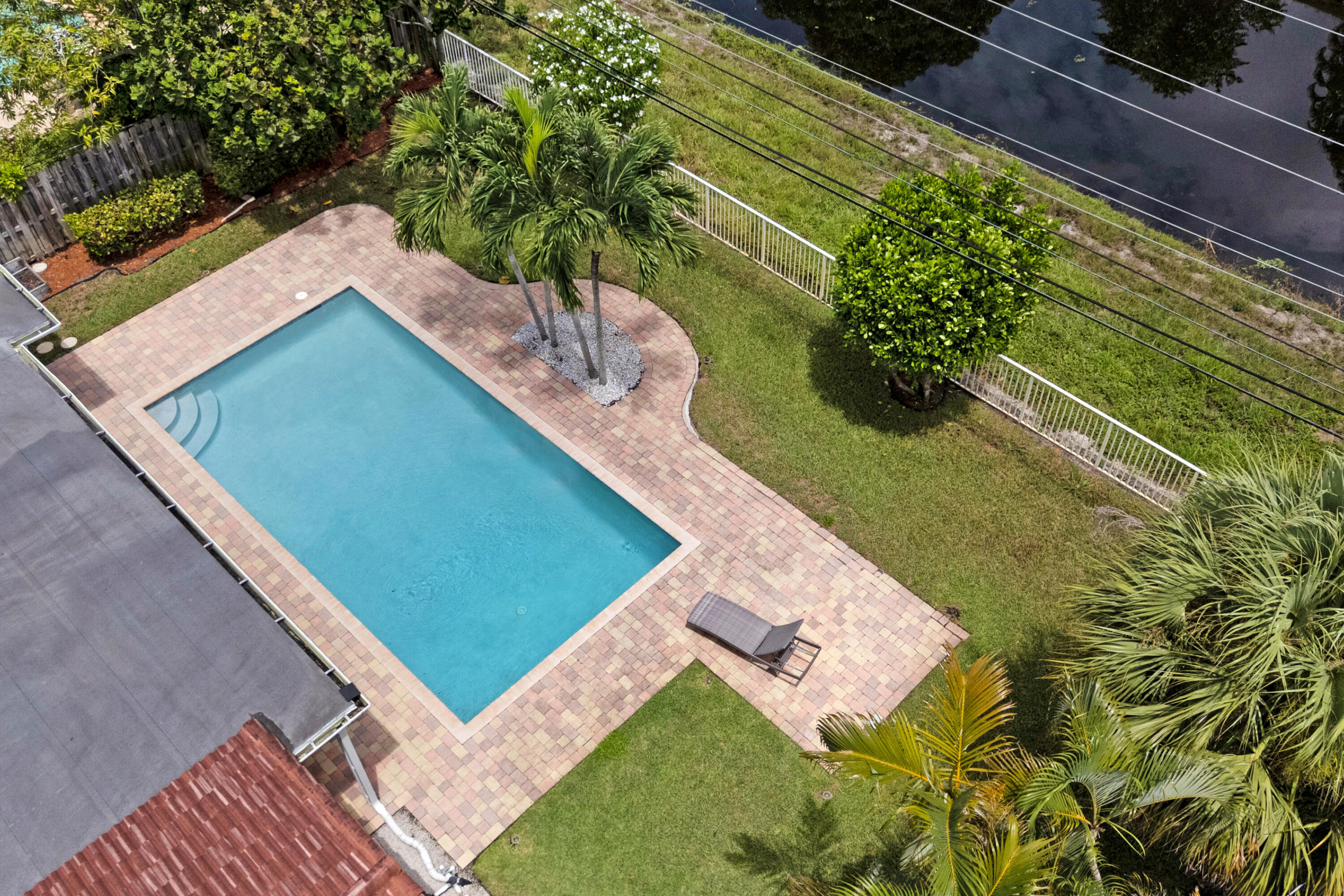 1257 NW 7TH Street