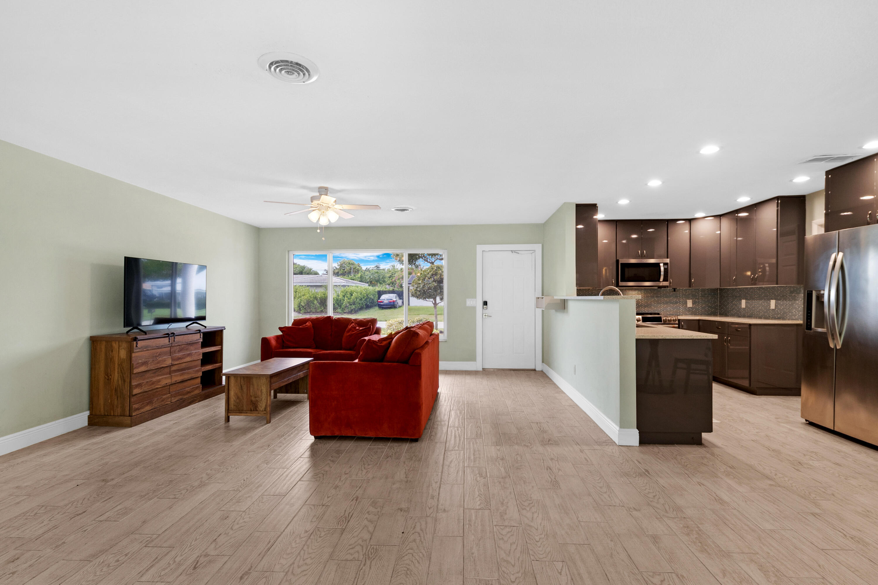 1257 NW 7TH Street