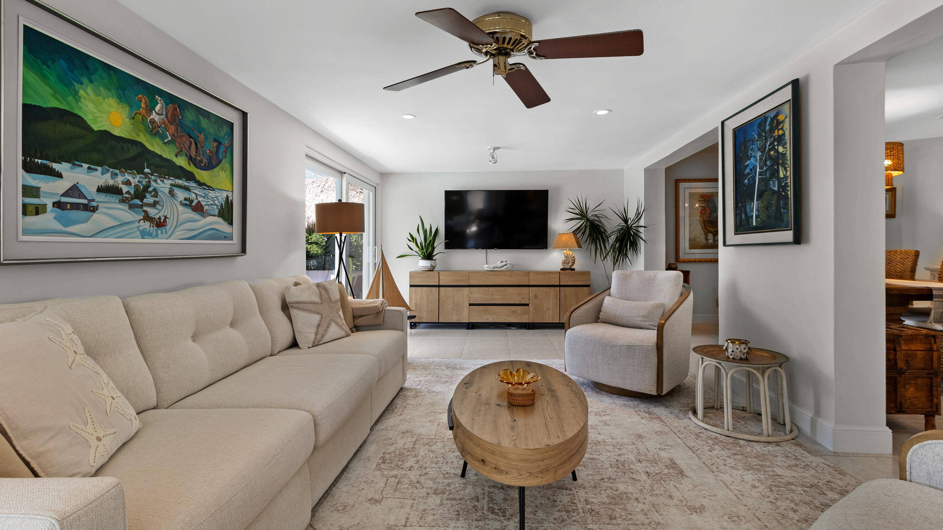 2750 NE 8TH Court